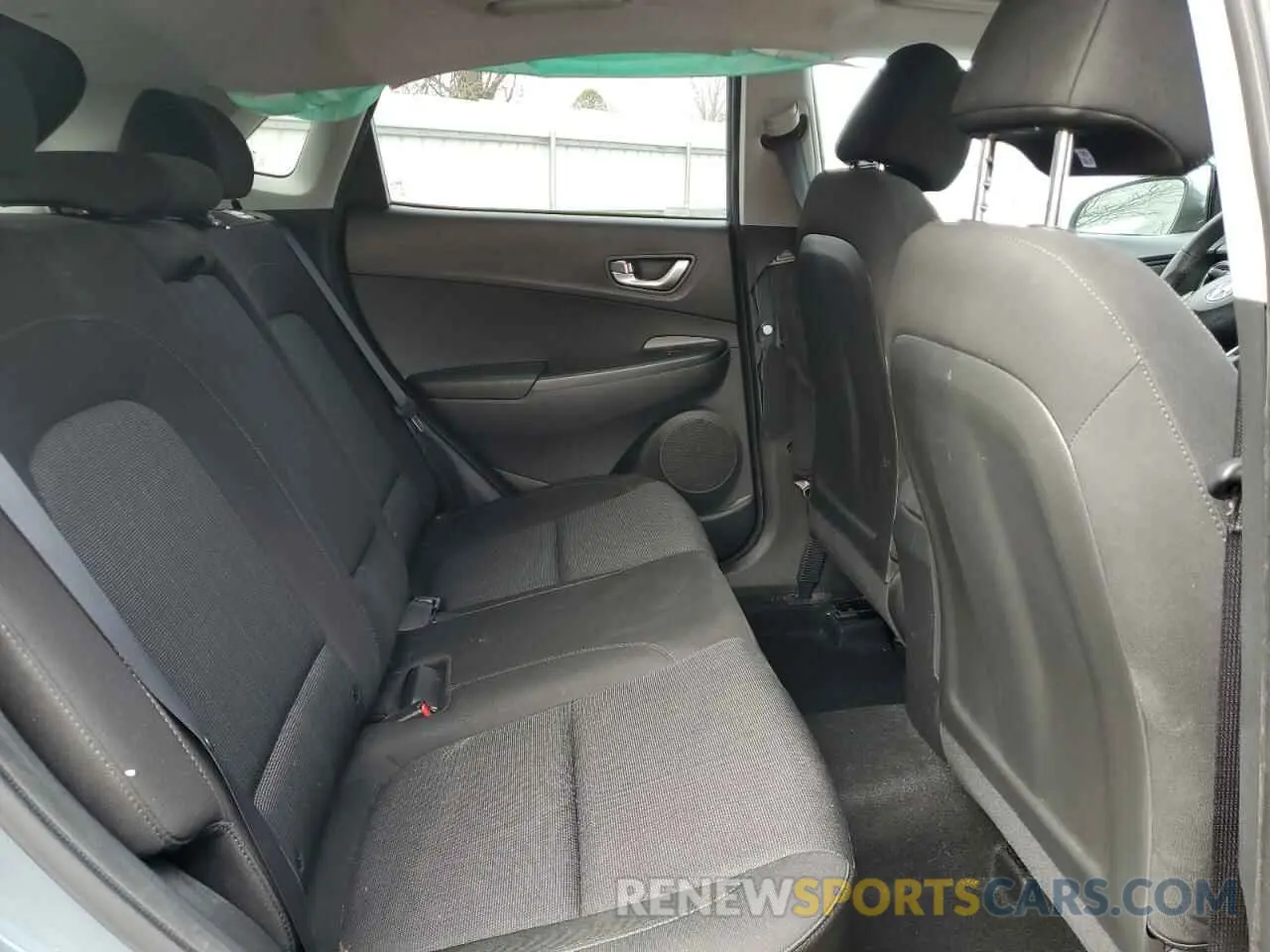 11 Photograph of a damaged car KM8K3CAB7NU900293 HYUNDAI KONA 2022