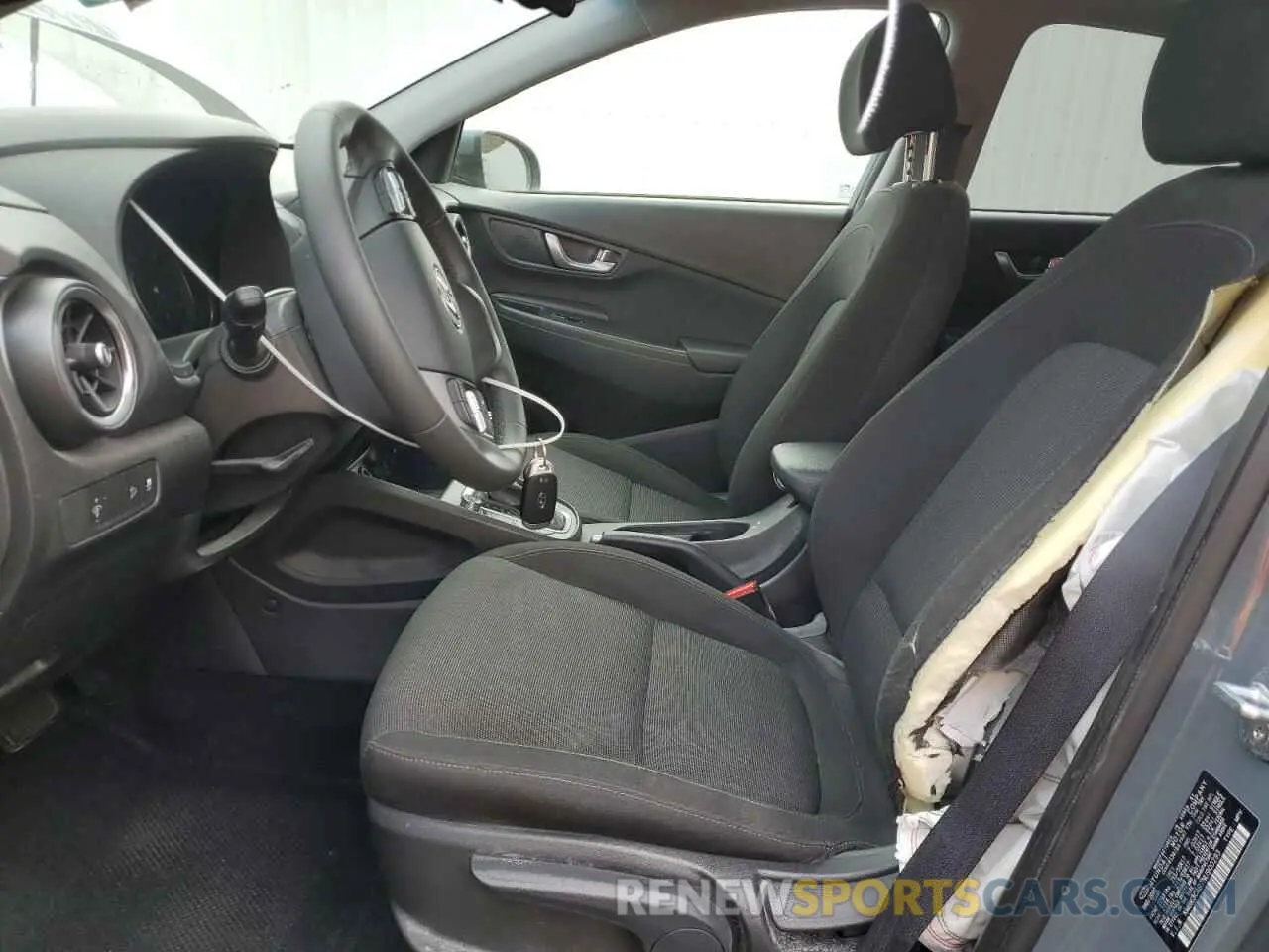 7 Photograph of a damaged car KM8K3CAB7NU900293 HYUNDAI KONA 2022