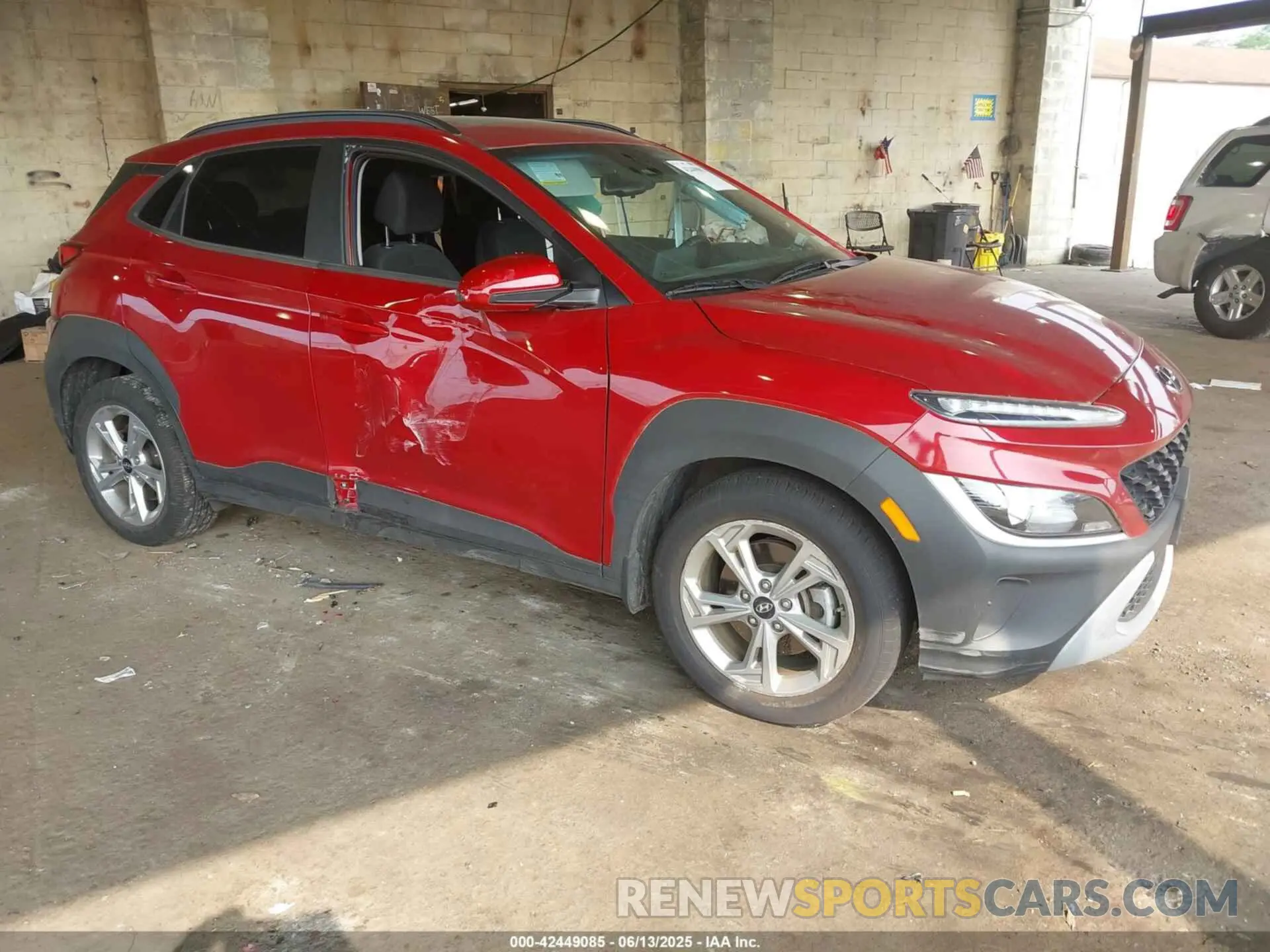 1 Photograph of a damaged car KM8K3CAB8NU887635 HYUNDAI KONA 2022