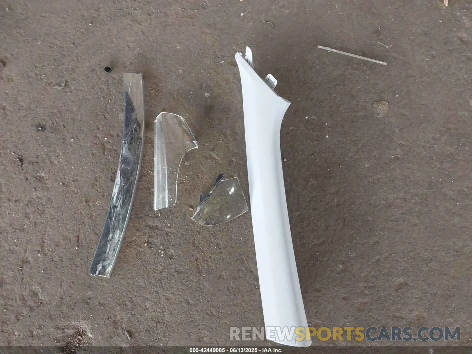 12 Photograph of a damaged car KM8K3CAB8NU887635 HYUNDAI KONA 2022