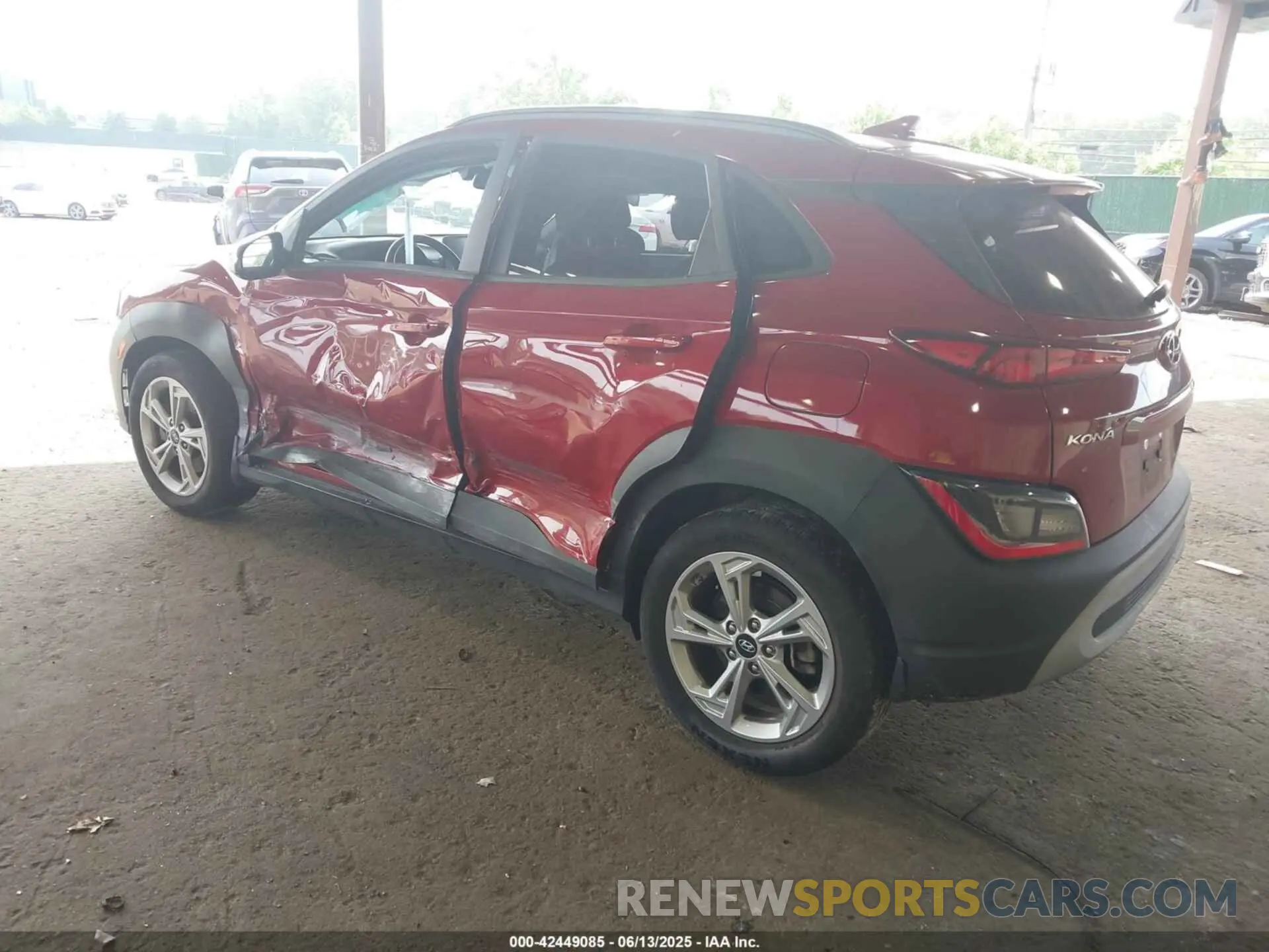 3 Photograph of a damaged car KM8K3CAB8NU887635 HYUNDAI KONA 2022