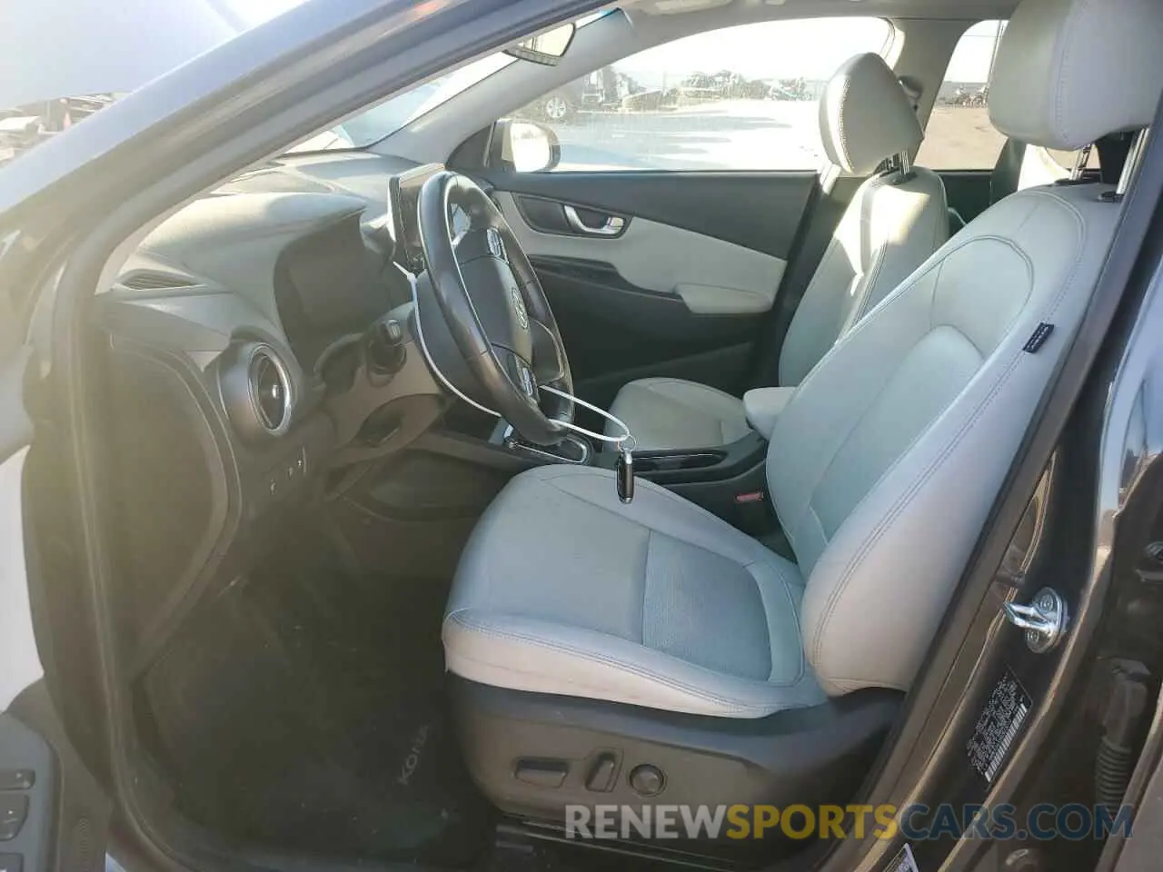 7 Photograph of a damaged car KM8K53A33NU923010 HYUNDAI KONA 2022