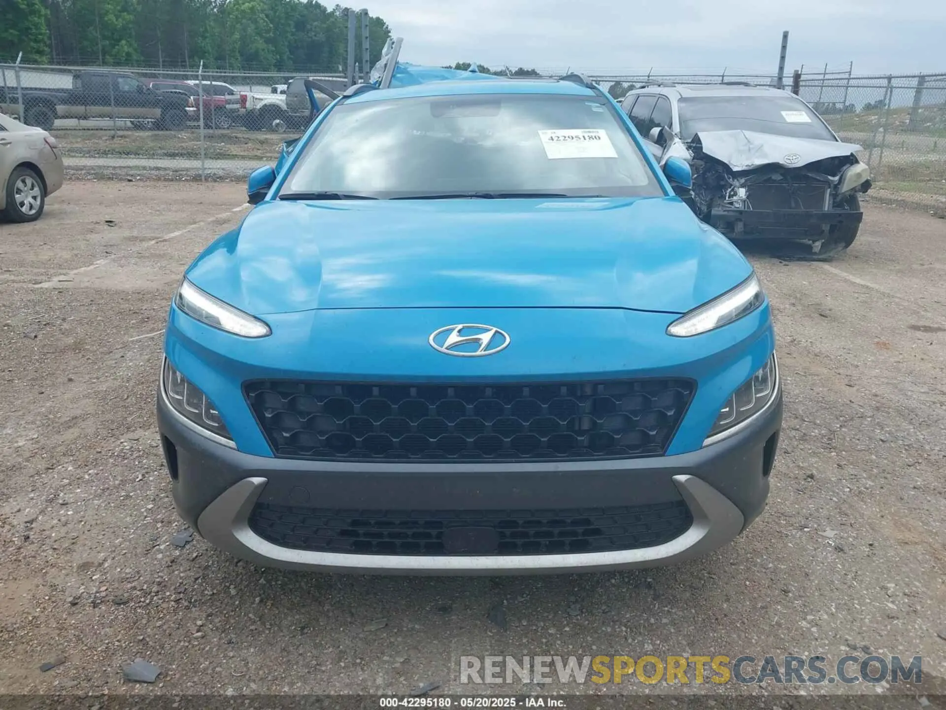 13 Photograph of a damaged car KM8K53A3XNU853067 HYUNDAI KONA 2022