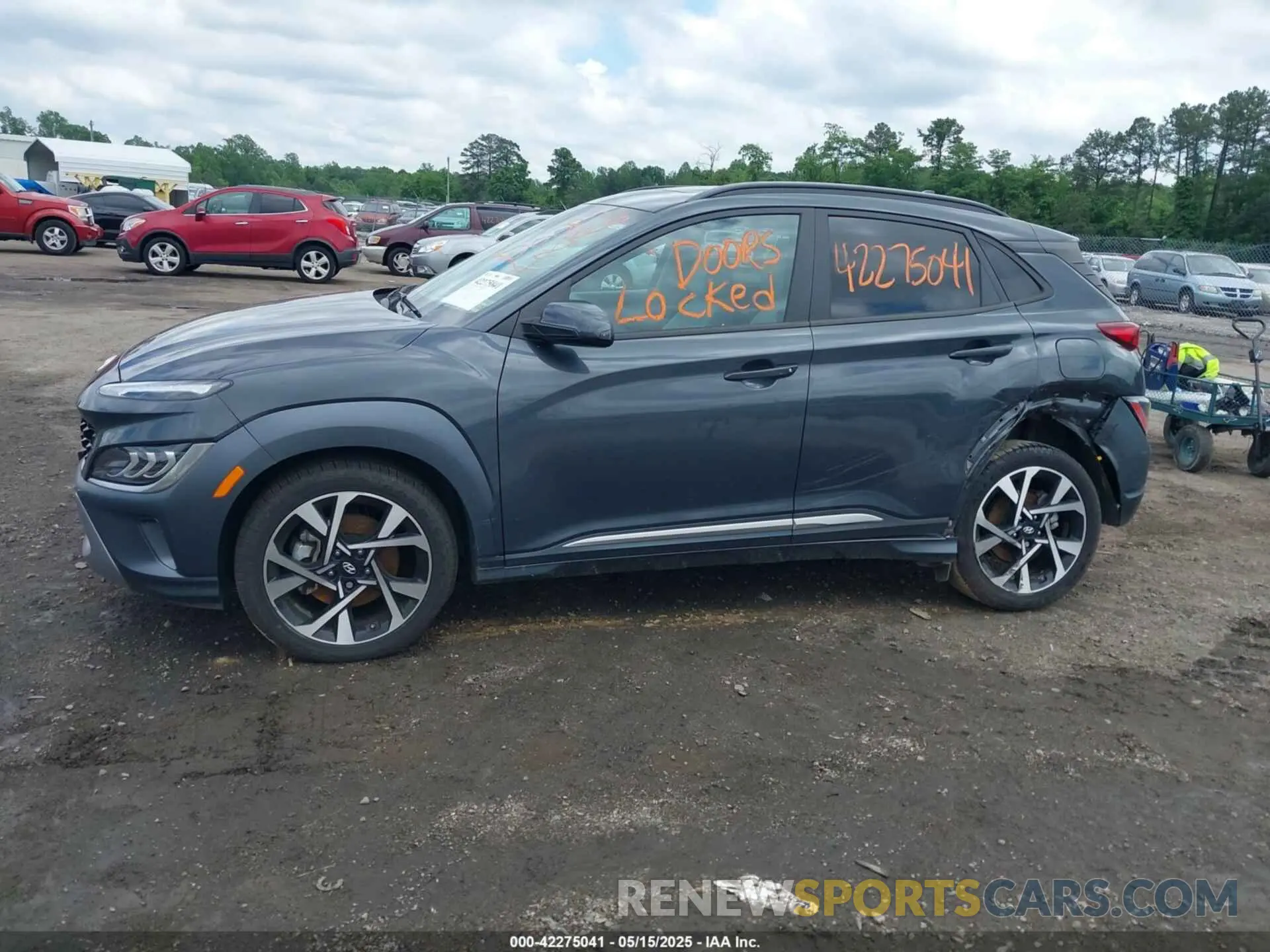 14 Photograph of a damaged car KM8K5CA33NU926120 HYUNDAI KONA 2022