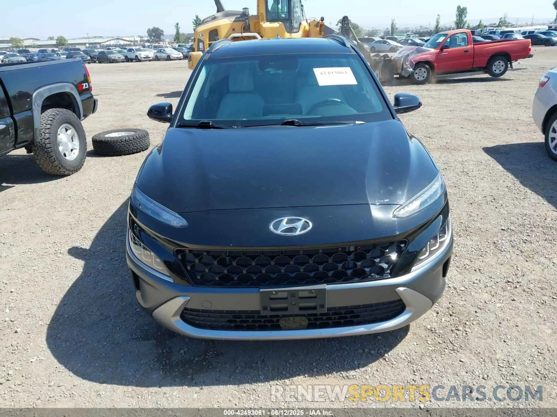 11 Photograph of a damaged car KM8K5CA35NU838119 HYUNDAI KONA 2022