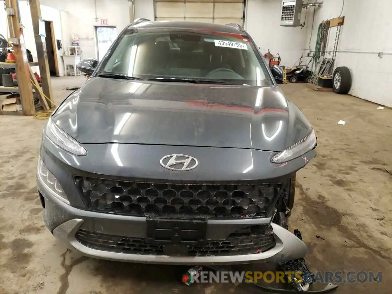 5 Photograph of a damaged car KM8K5CA37NU903147 HYUNDAI KONA 2022