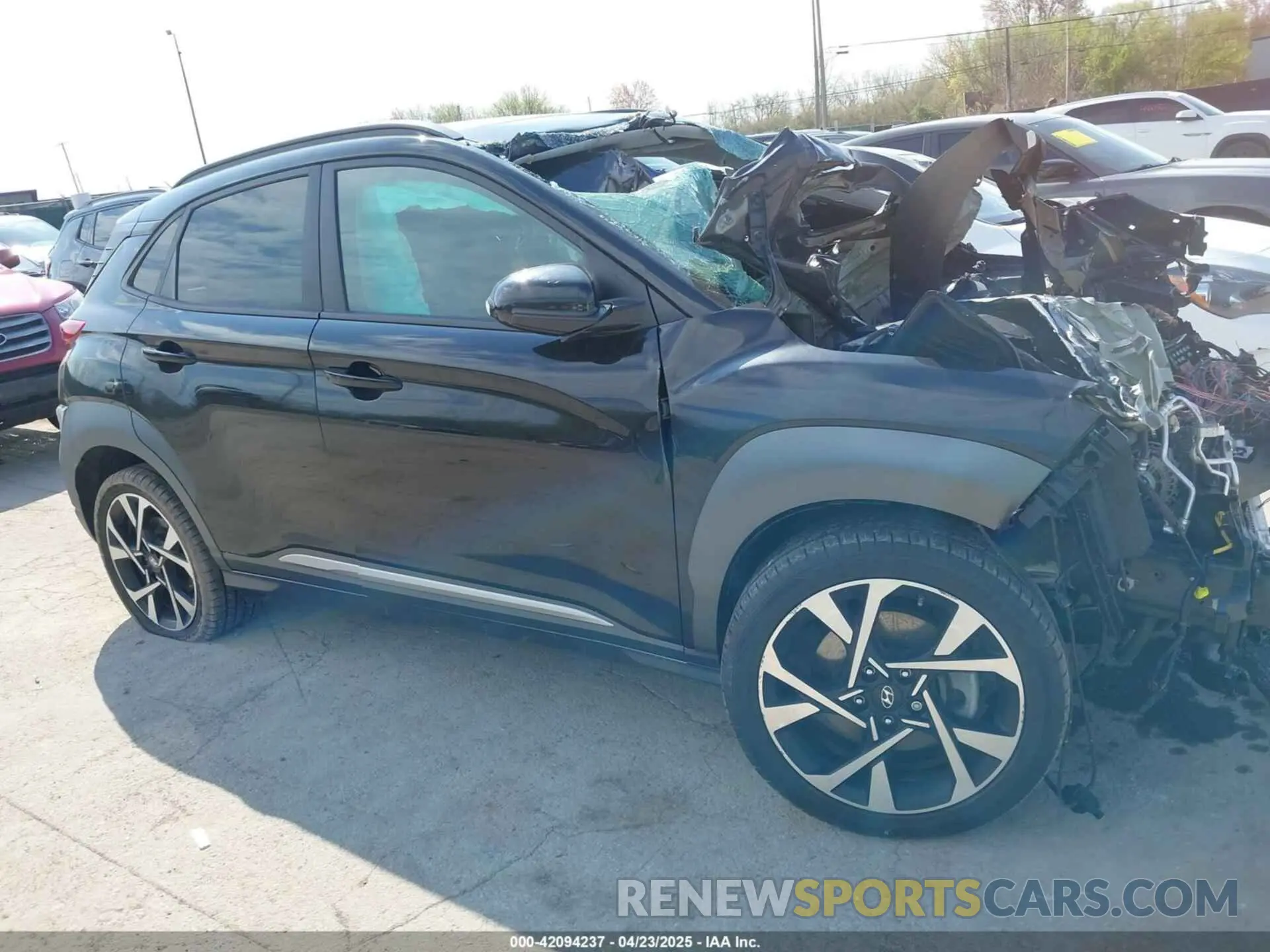 12 Photograph of a damaged car KM8K5CA39NU787983 HYUNDAI KONA 2022