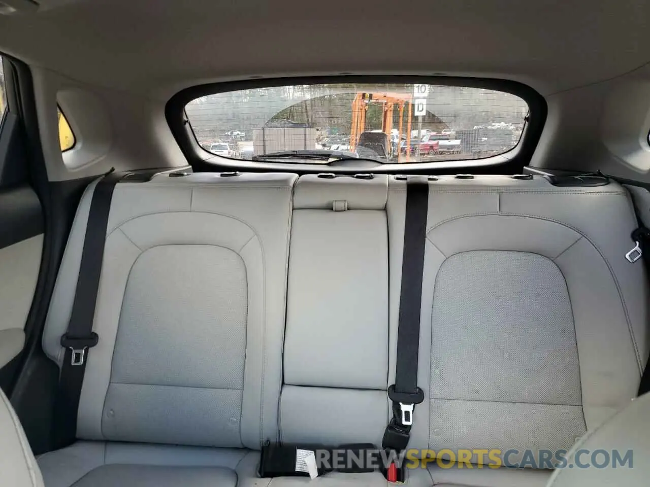 10 Photograph of a damaged car KM8K5CA39NU813935 HYUNDAI KONA 2022