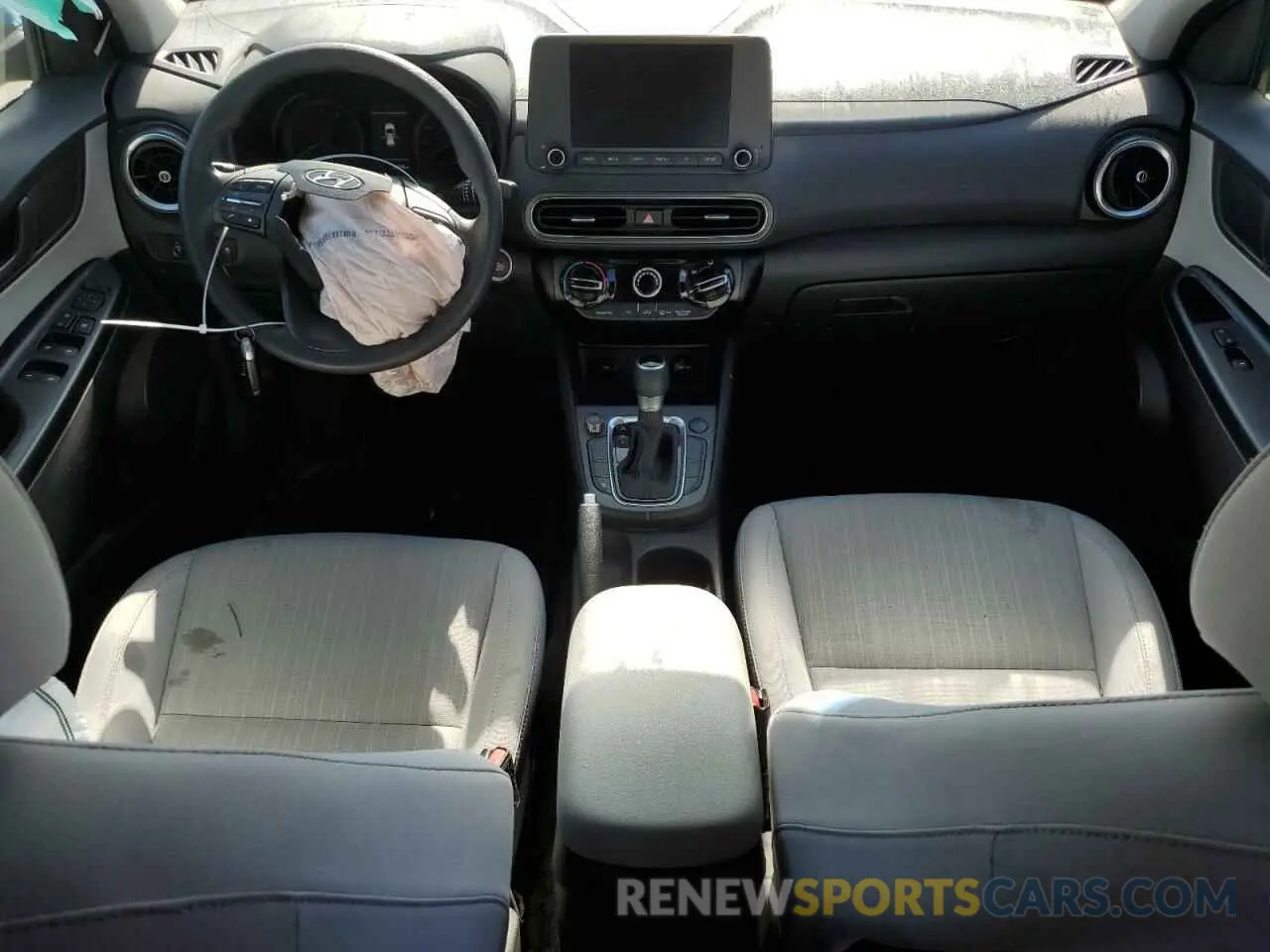 8 Photograph of a damaged car KM8K62AB0NU796196 HYUNDAI KONA 2022