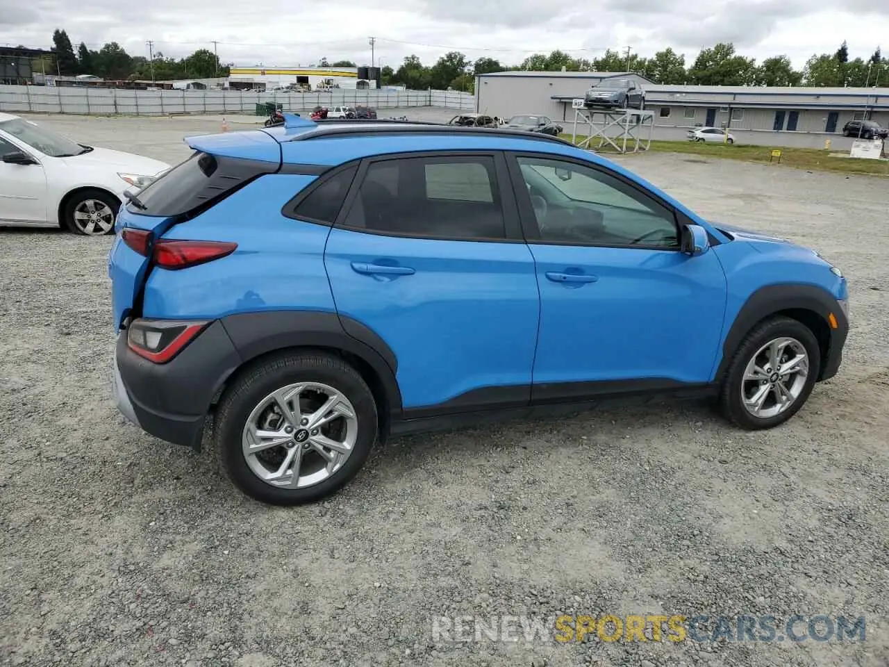 3 Photograph of a damaged car KM8K62AB0NU825874 HYUNDAI KONA 2022