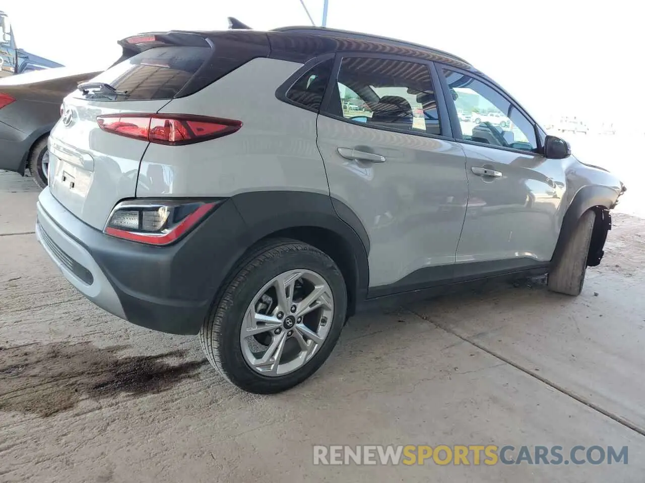 3 Photograph of a damaged car KM8K62AB0NU881216 HYUNDAI KONA 2022