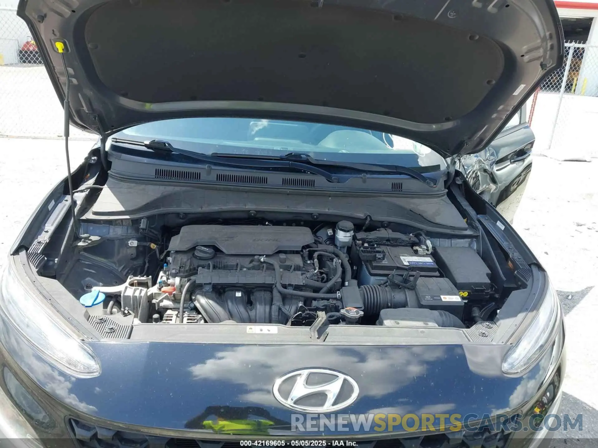 10 Photograph of a damaged car KM8K62AB1NU752160 HYUNDAI KONA 2022