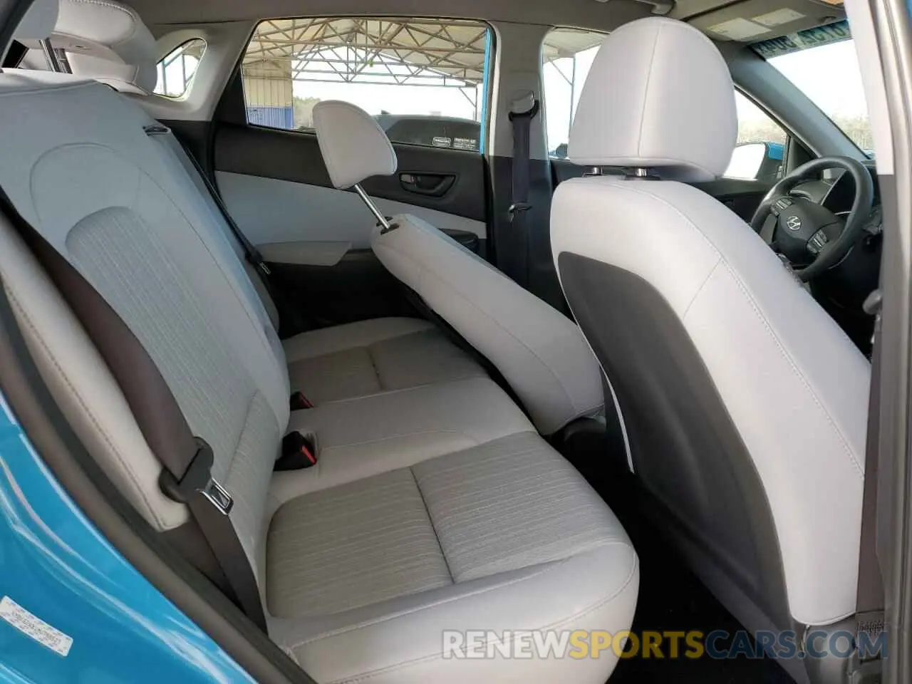 11 Photograph of a damaged car KM8K62AB1NU788527 HYUNDAI KONA 2022