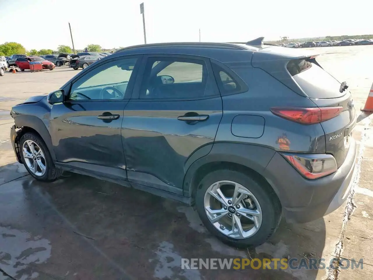 2 Photograph of a damaged car KM8K62AB2NU777603 HYUNDAI KONA 2022