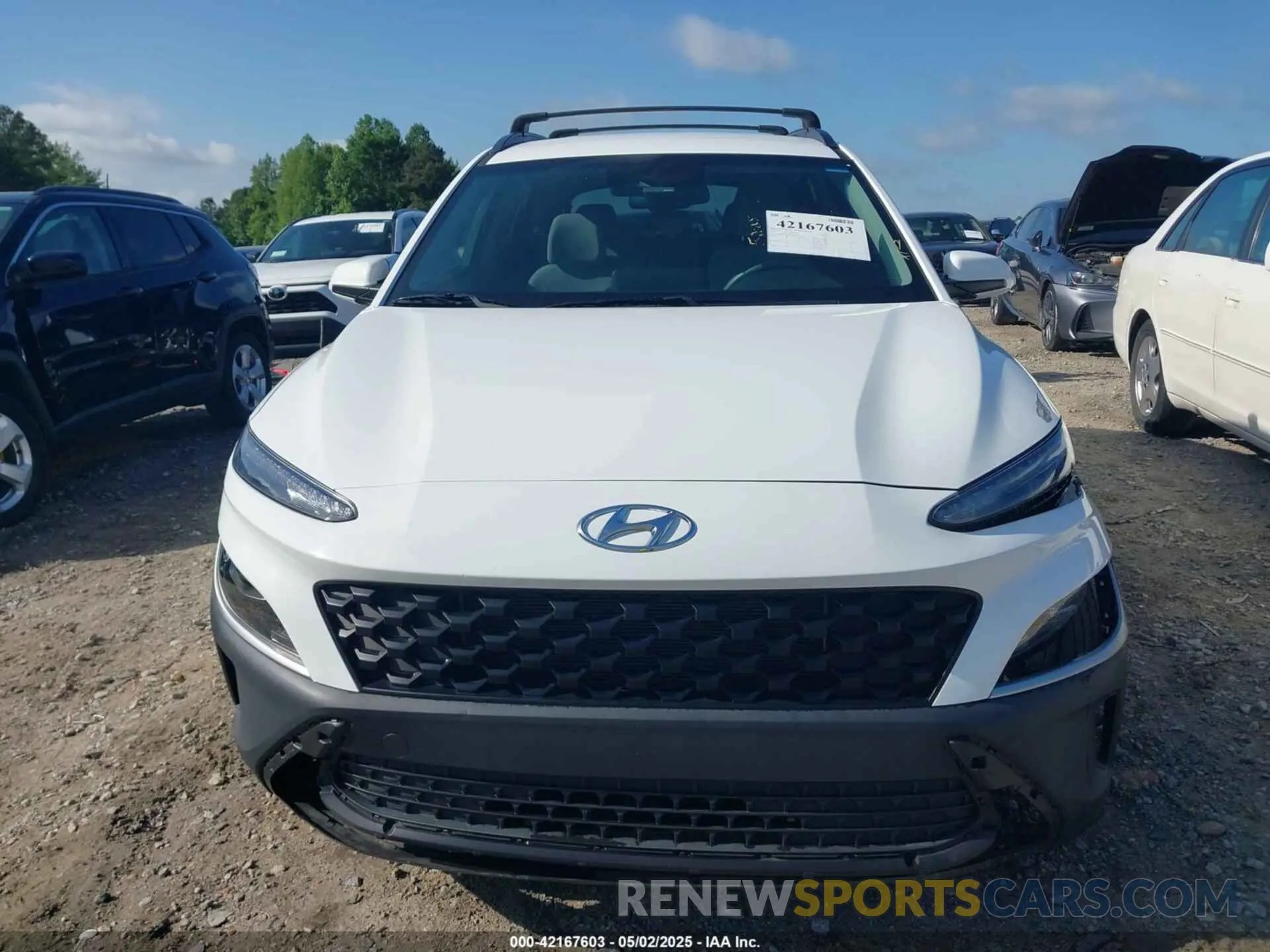 12 Photograph of a damaged car KM8K62AB3NU760194 HYUNDAI KONA 2022