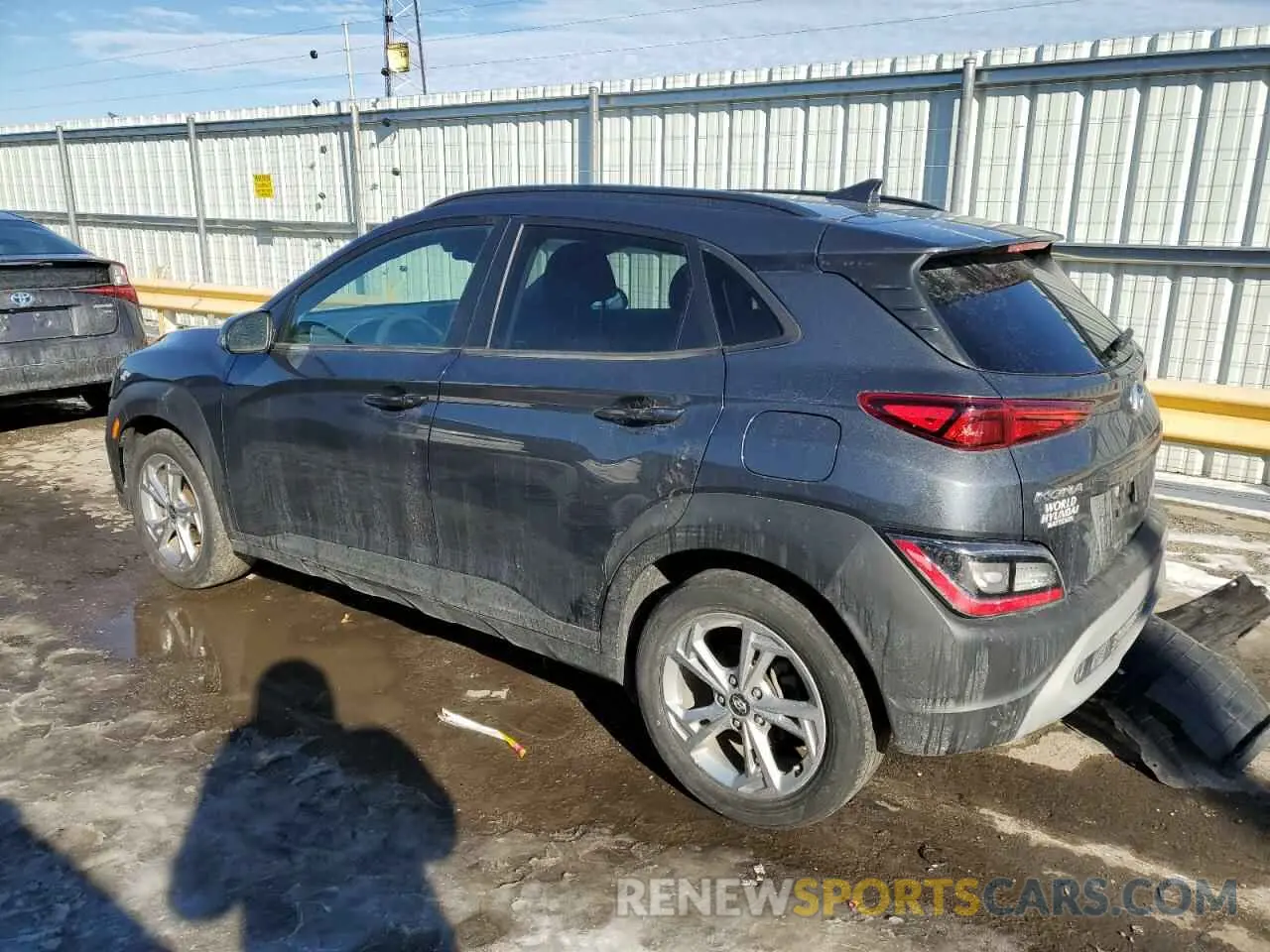 2 Photograph of a damaged car KM8K62AB3NU788867 HYUNDAI KONA 2022