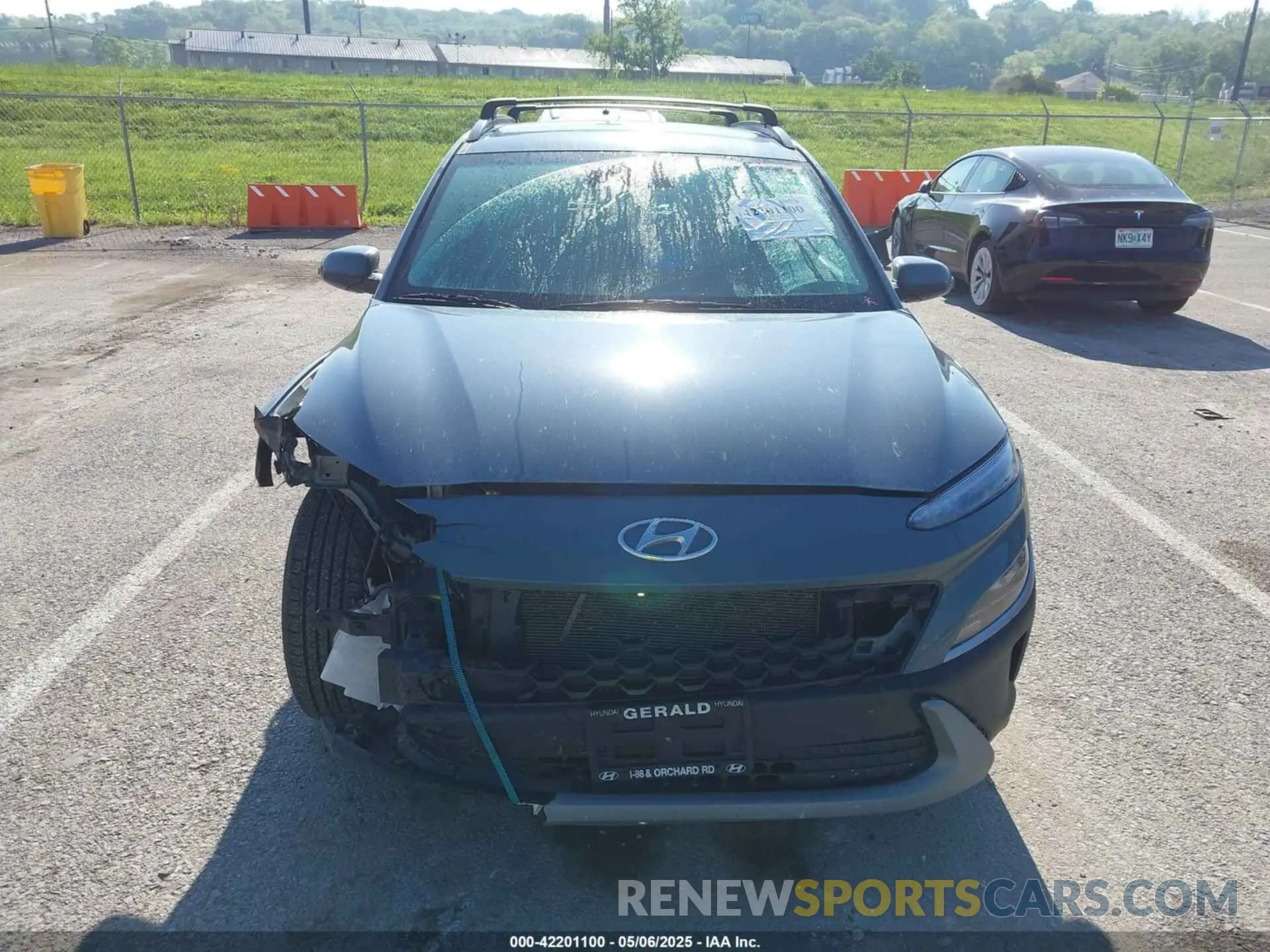 12 Photograph of a damaged car KM8K62AB3NU847478 HYUNDAI KONA 2022