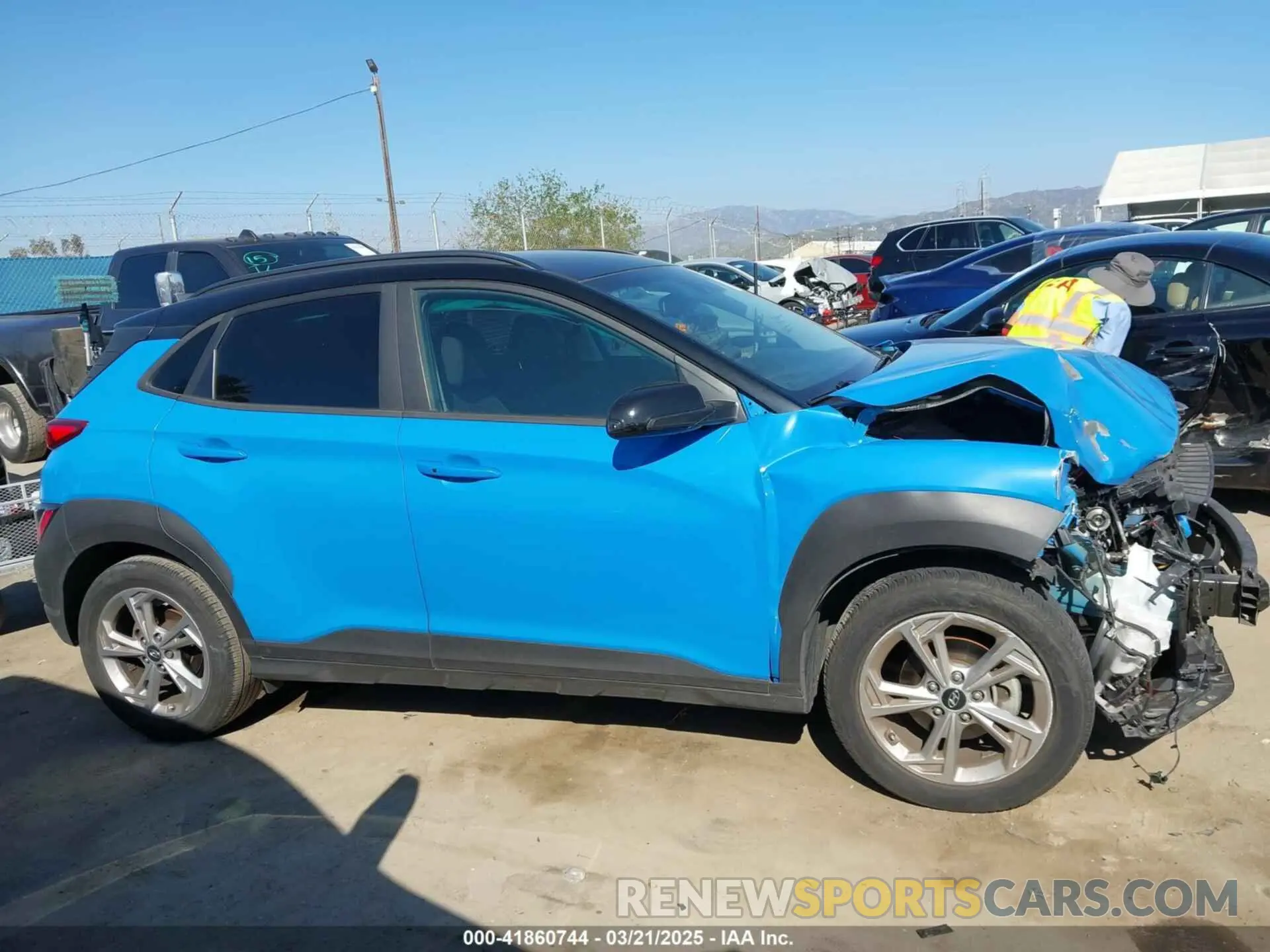 14 Photograph of a damaged car KM8K62AB3NU891349 HYUNDAI KONA 2022