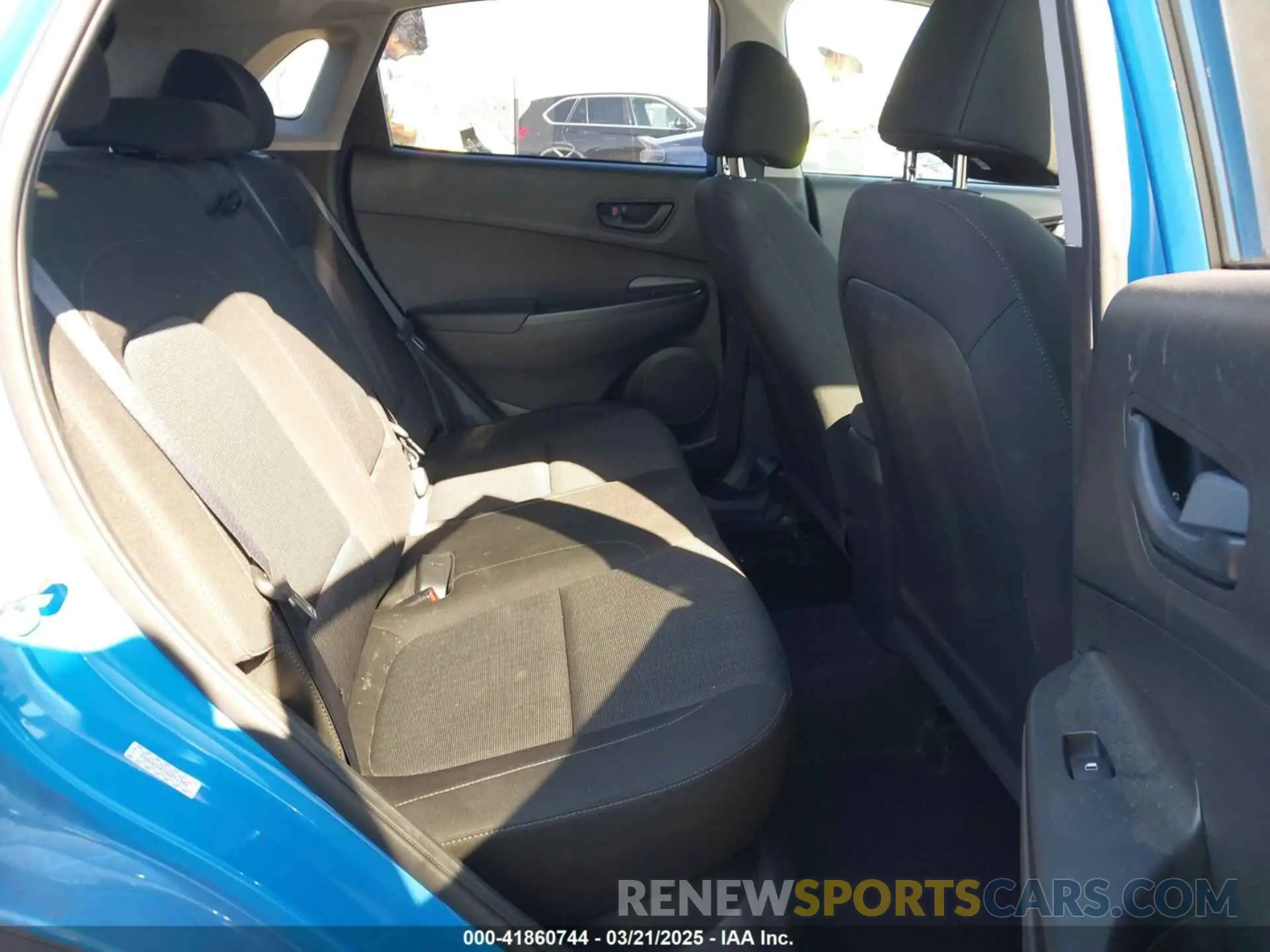 8 Photograph of a damaged car KM8K62AB3NU891349 HYUNDAI KONA 2022