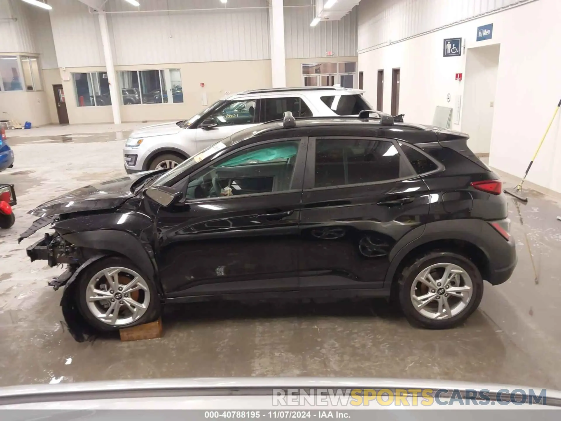 15 Photograph of a damaged car KM8K62AB4NU821746 HYUNDAI KONA 2022