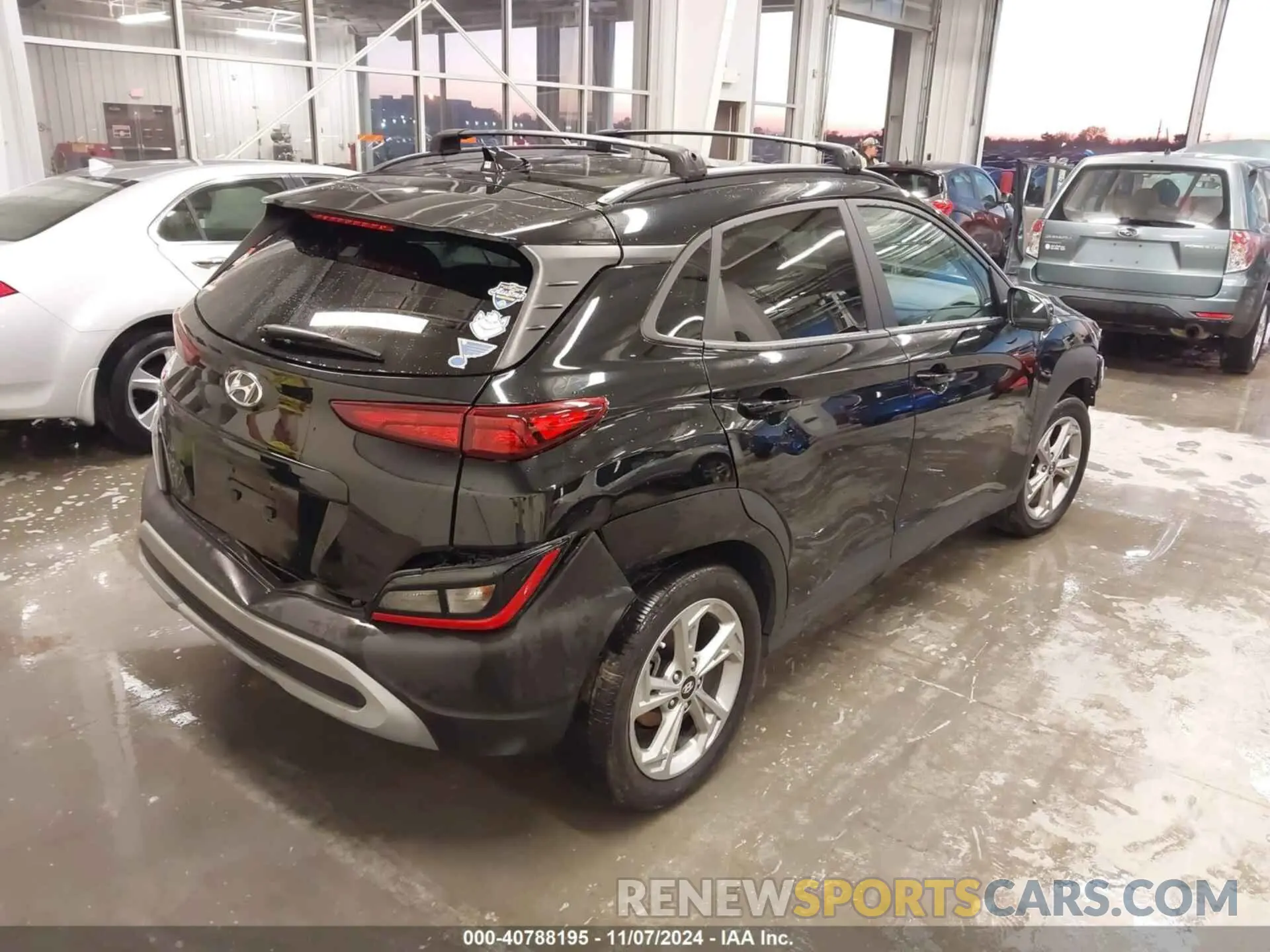 4 Photograph of a damaged car KM8K62AB4NU821746 HYUNDAI KONA 2022