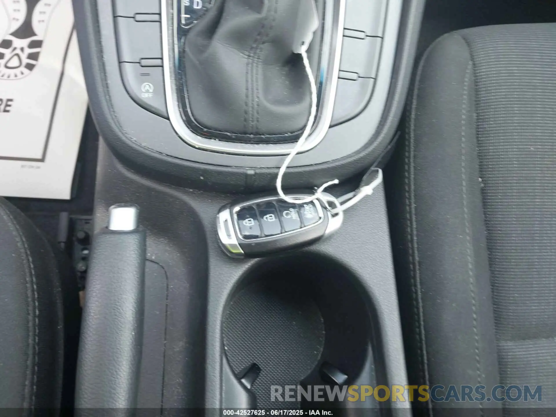 11 Photograph of a damaged car KM8K62AB4NU854536 HYUNDAI KONA 2022