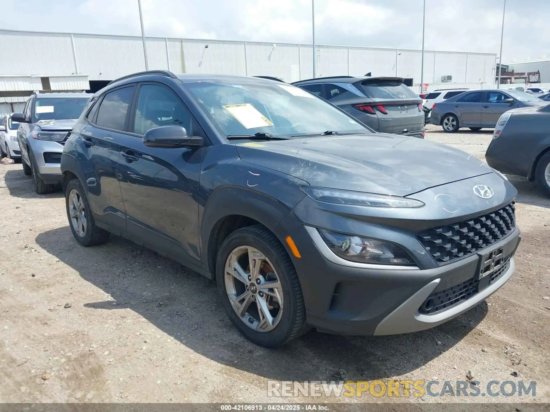 1 Photograph of a damaged car KM8K62AB4NU907624 HYUNDAI KONA 2022