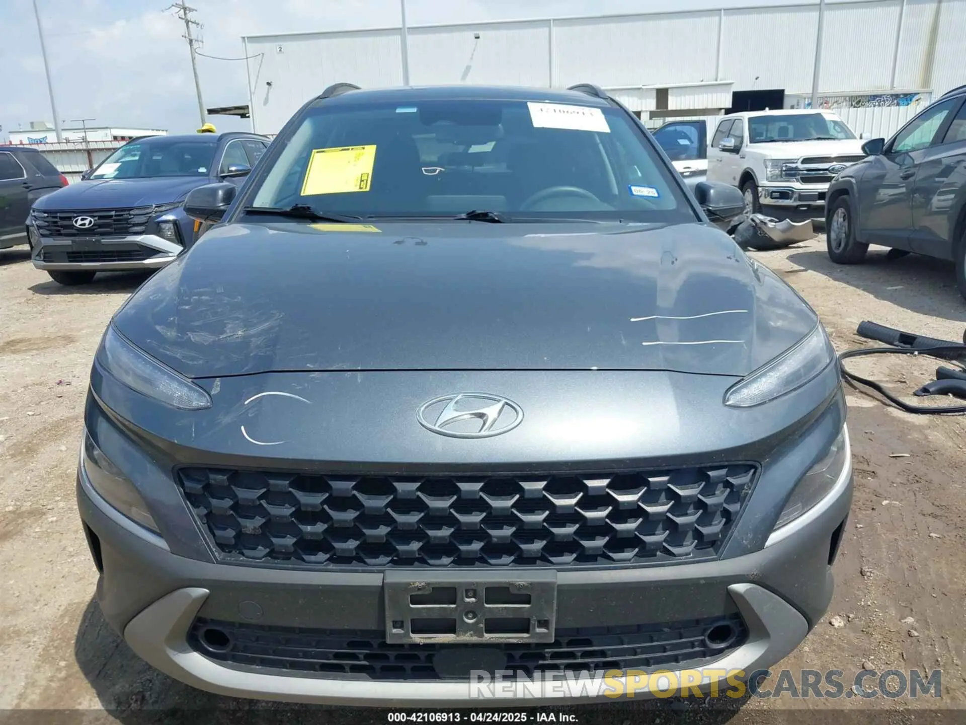 13 Photograph of a damaged car KM8K62AB4NU907624 HYUNDAI KONA 2022