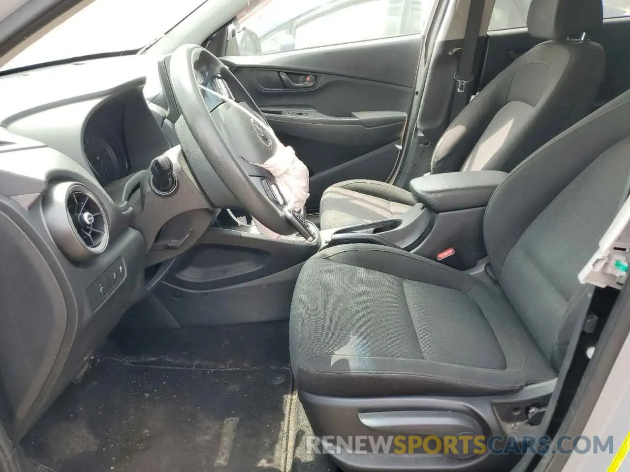 7 Photograph of a damaged car KM8K62AB5NU826938 HYUNDAI KONA 2022