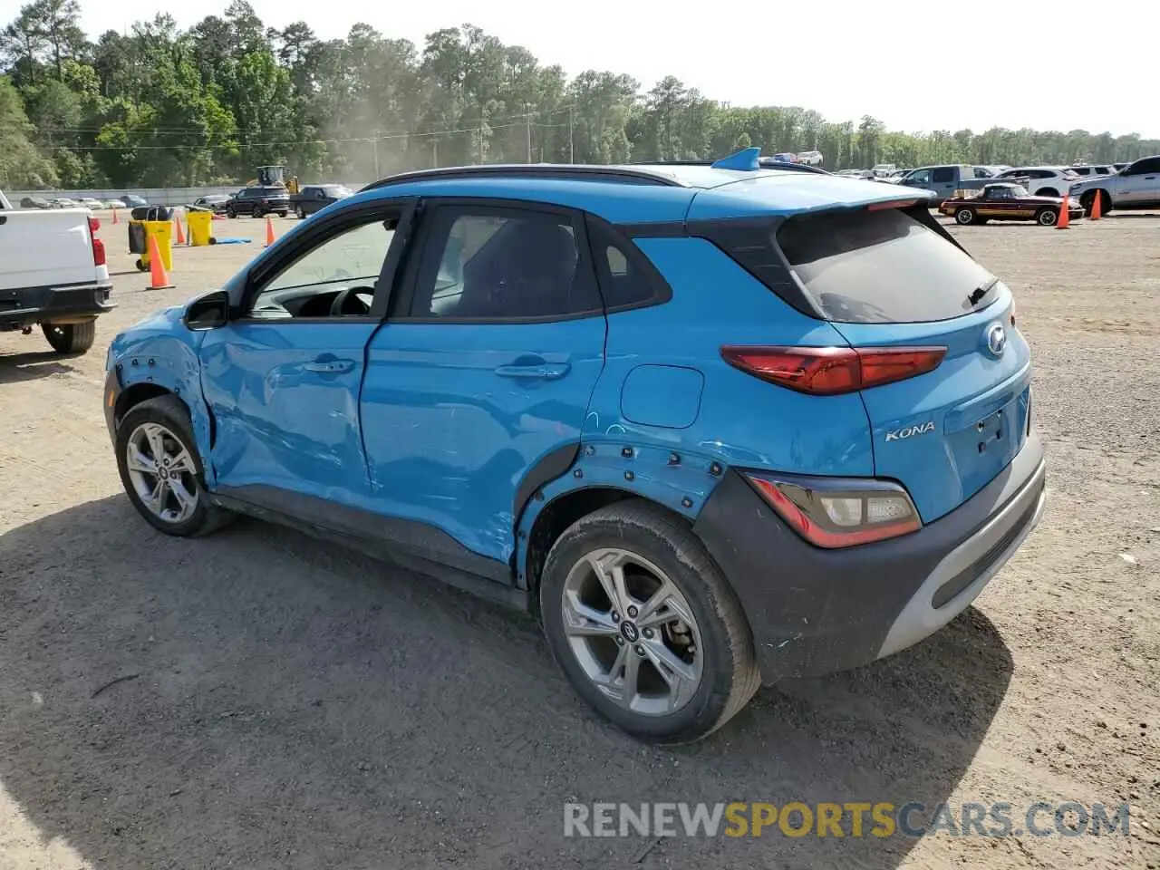 2 Photograph of a damaged car KM8K62AB6NU881964 HYUNDAI KONA 2022