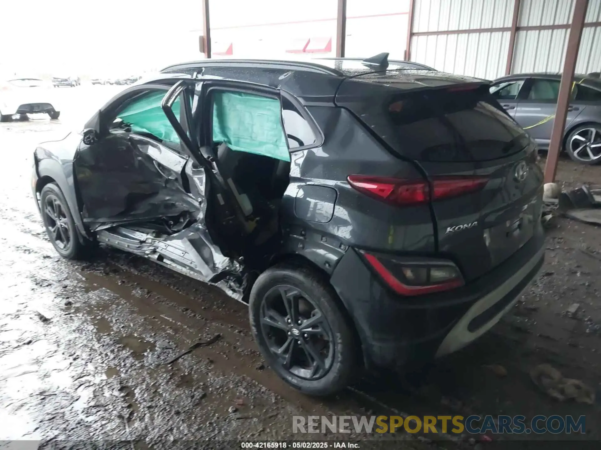3 Photograph of a damaged car KM8K62AB9NU814727 HYUNDAI KONA 2022