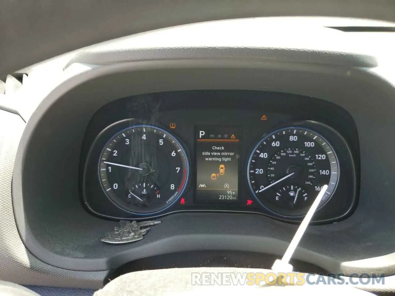 9 Photograph of a damaged car KM8K62AB9NU829955 HYUNDAI KONA 2022