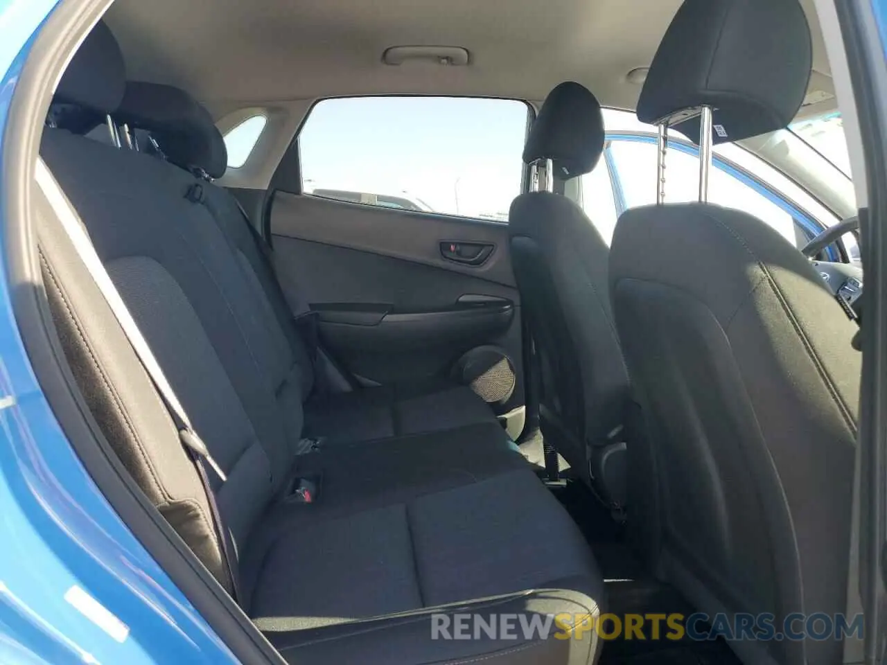 12 Photograph of a damaged car KM8K62AB9NU864608 HYUNDAI KONA 2022