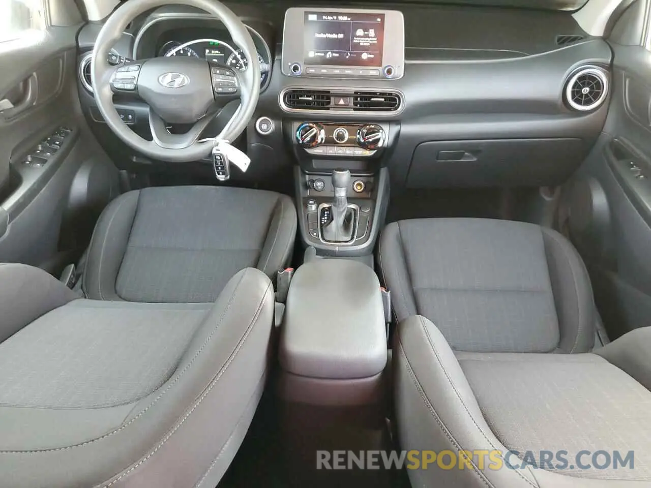 8 Photograph of a damaged car KM8K62AB9NU864608 HYUNDAI KONA 2022