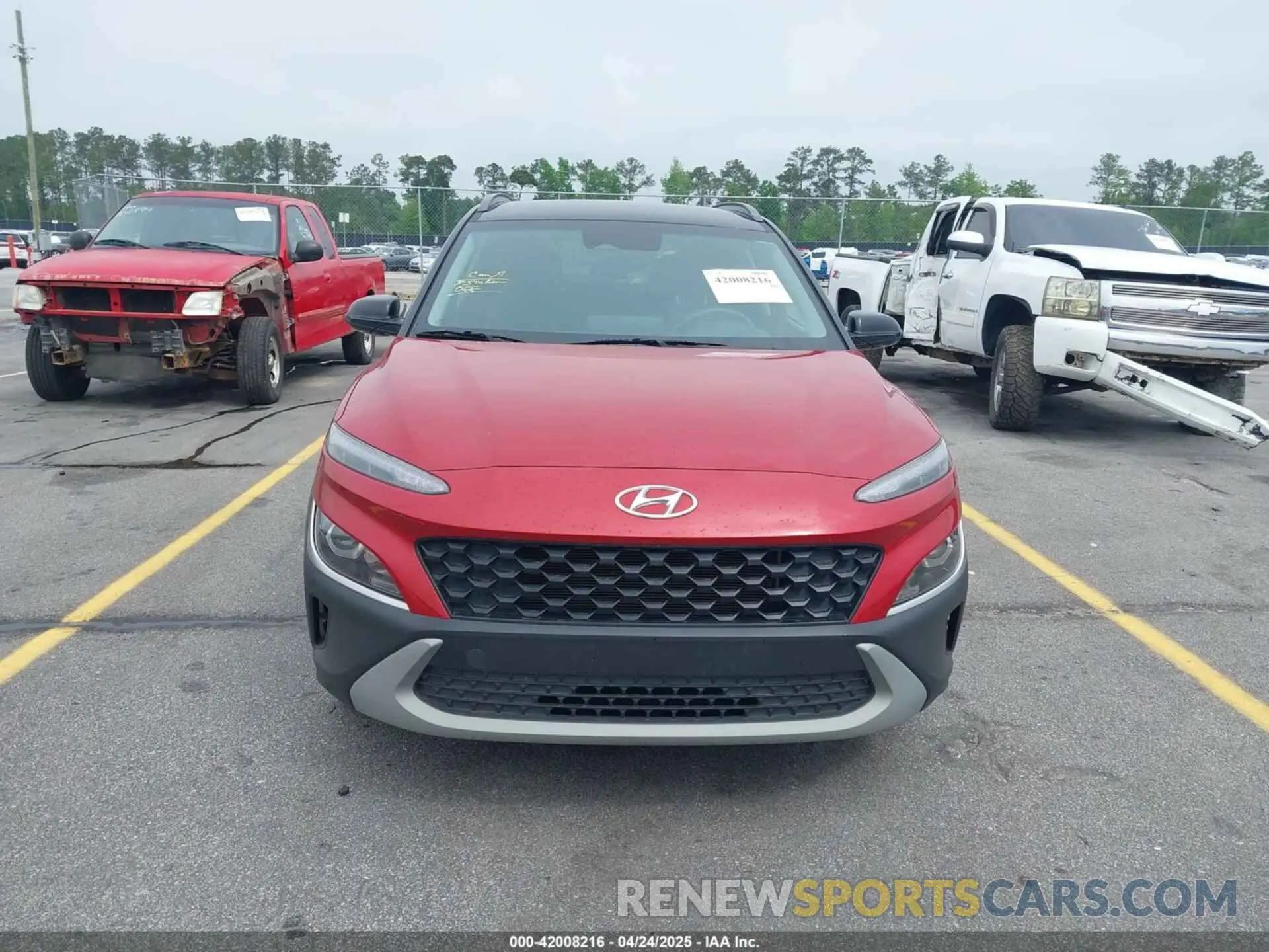 13 Photograph of a damaged car KM8K6CAB0NU761776 HYUNDAI KONA 2022