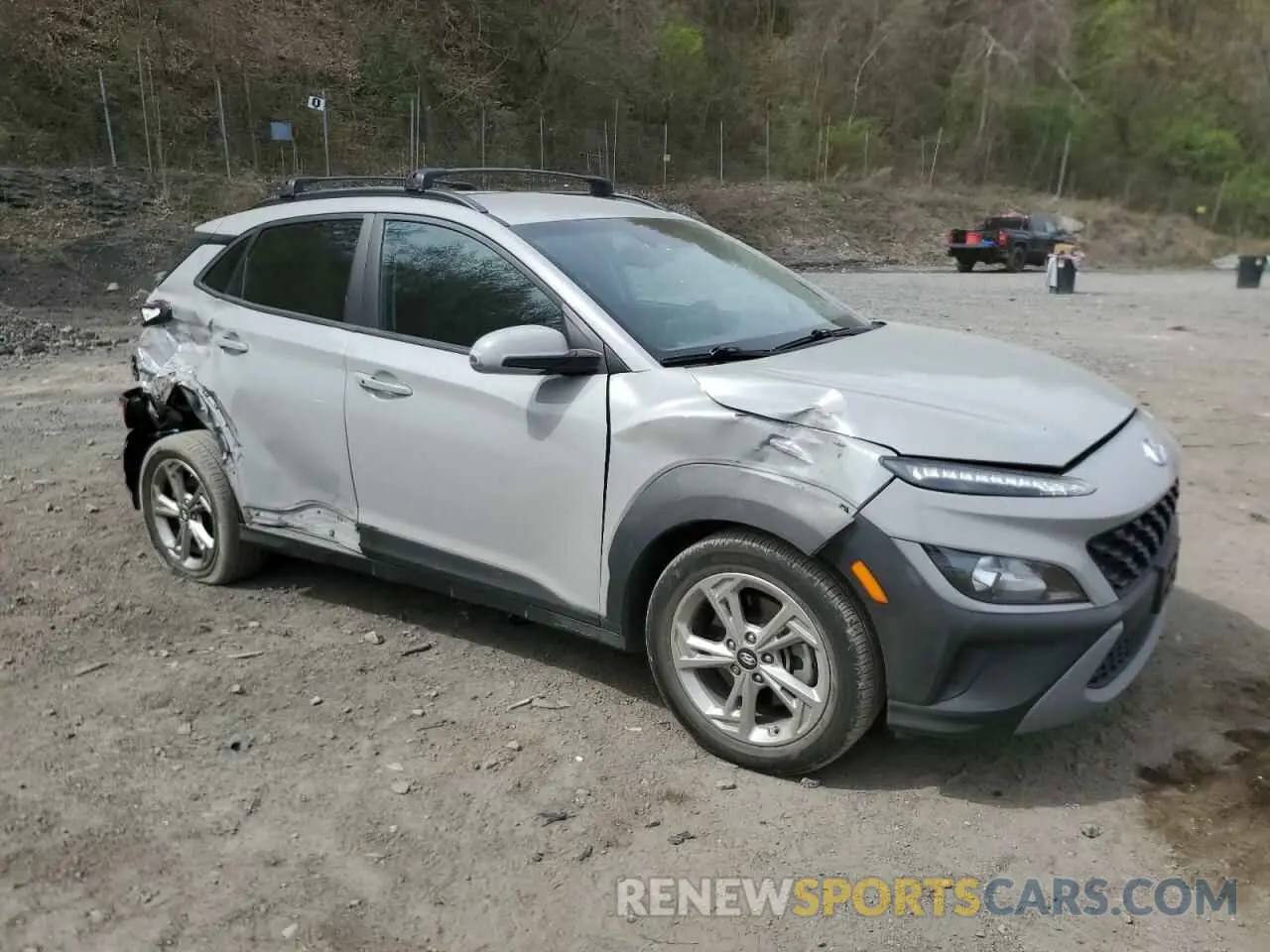 4 Photograph of a damaged car KM8K6CAB0NU819594 HYUNDAI KONA 2022