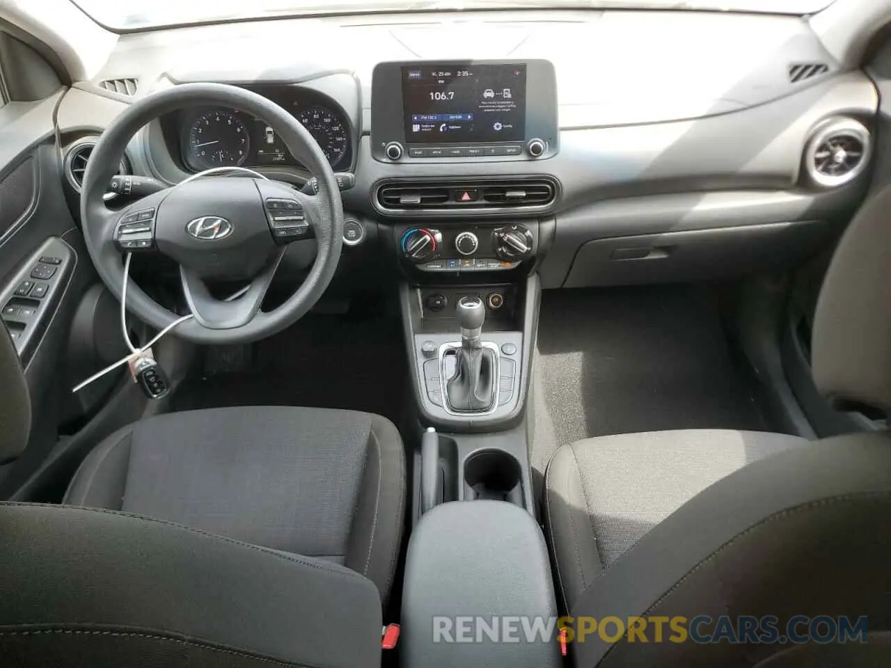 8 Photograph of a damaged car KM8K6CAB0NU819594 HYUNDAI KONA 2022