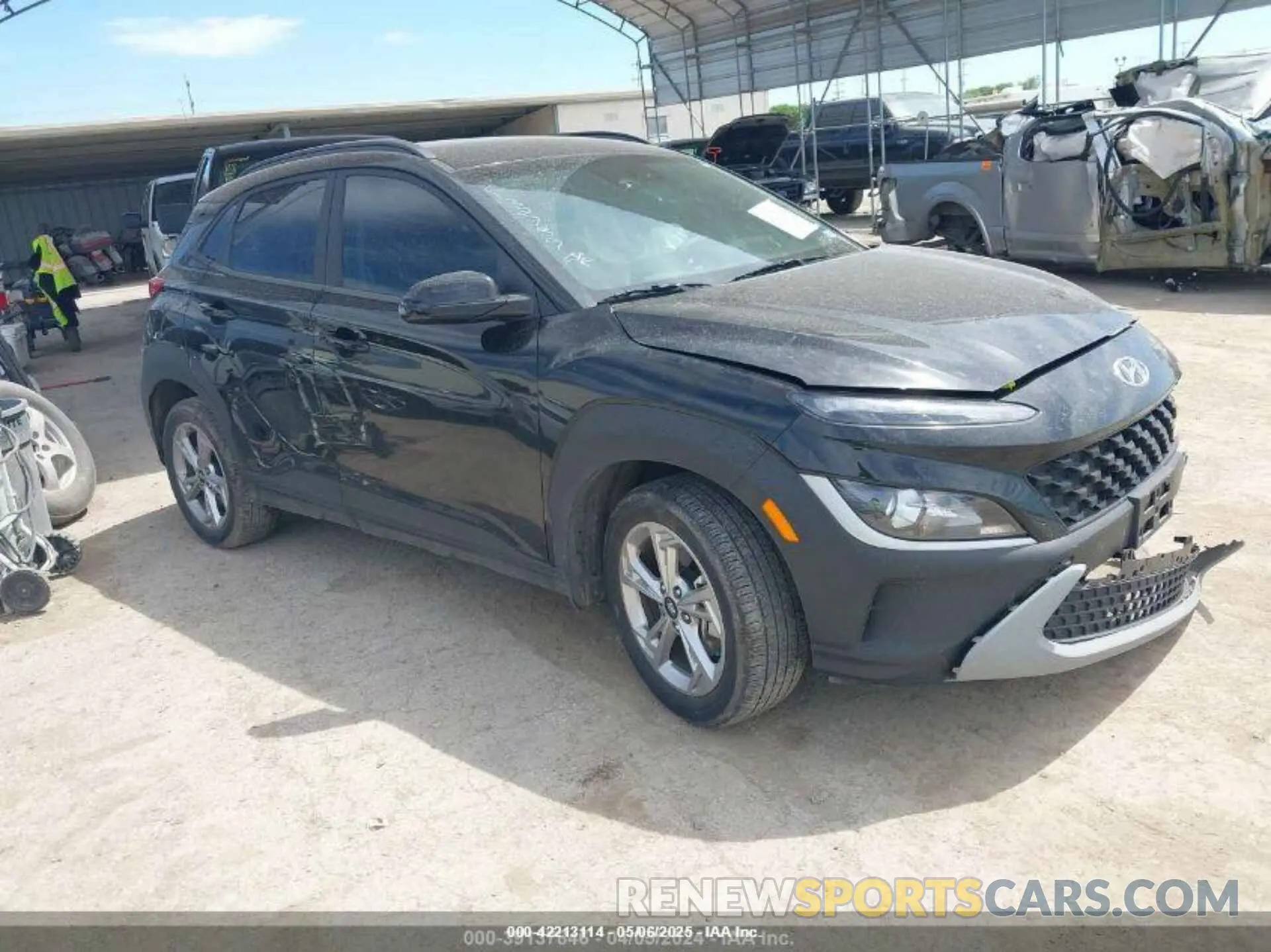 1 Photograph of a damaged car KM8K6CAB0NU892111 HYUNDAI KONA 2022
