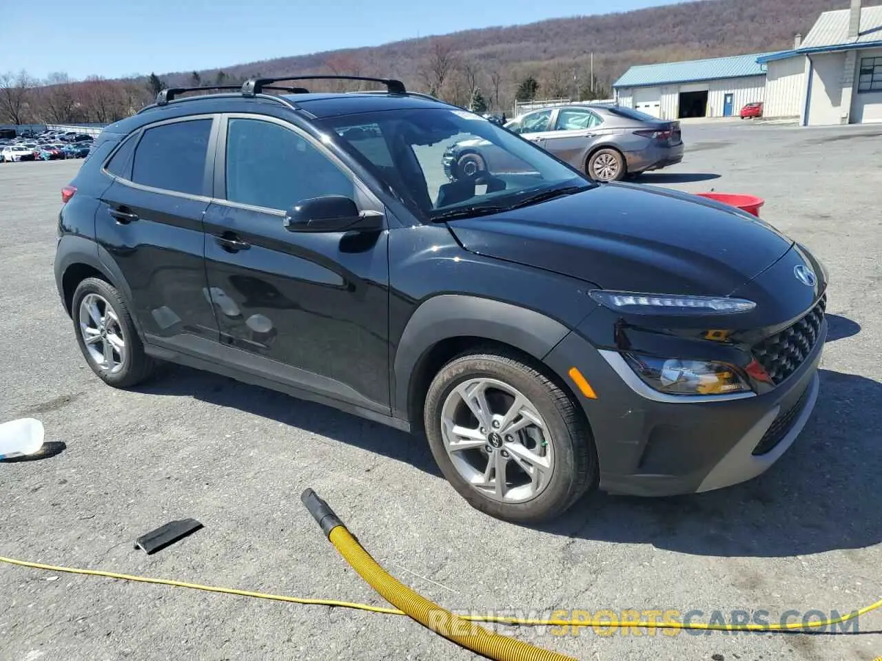 4 Photograph of a damaged car KM8K6CAB1NU922930 HYUNDAI KONA 2022