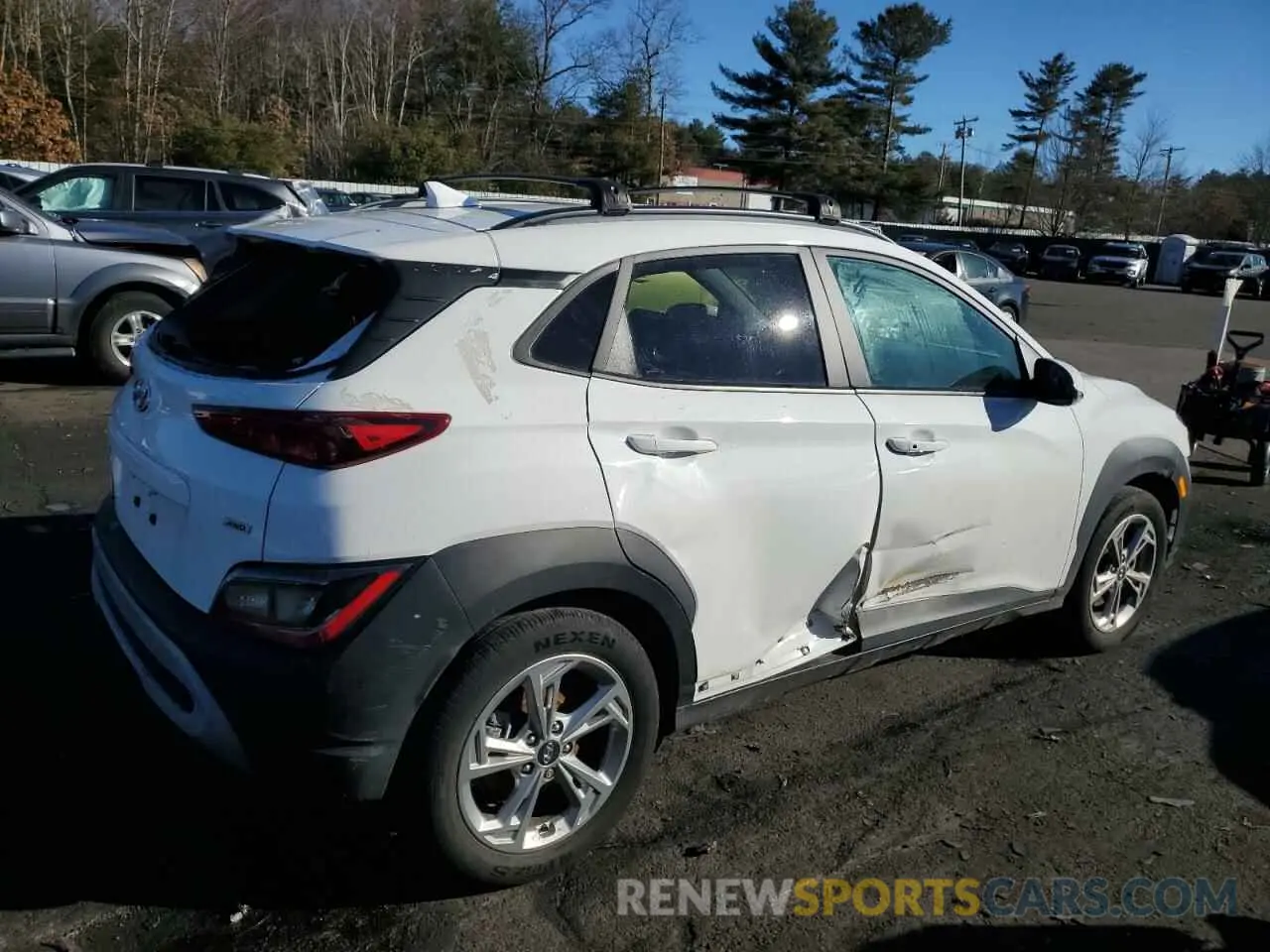 3 Photograph of a damaged car KM8K6CAB3NU771816 HYUNDAI KONA 2022