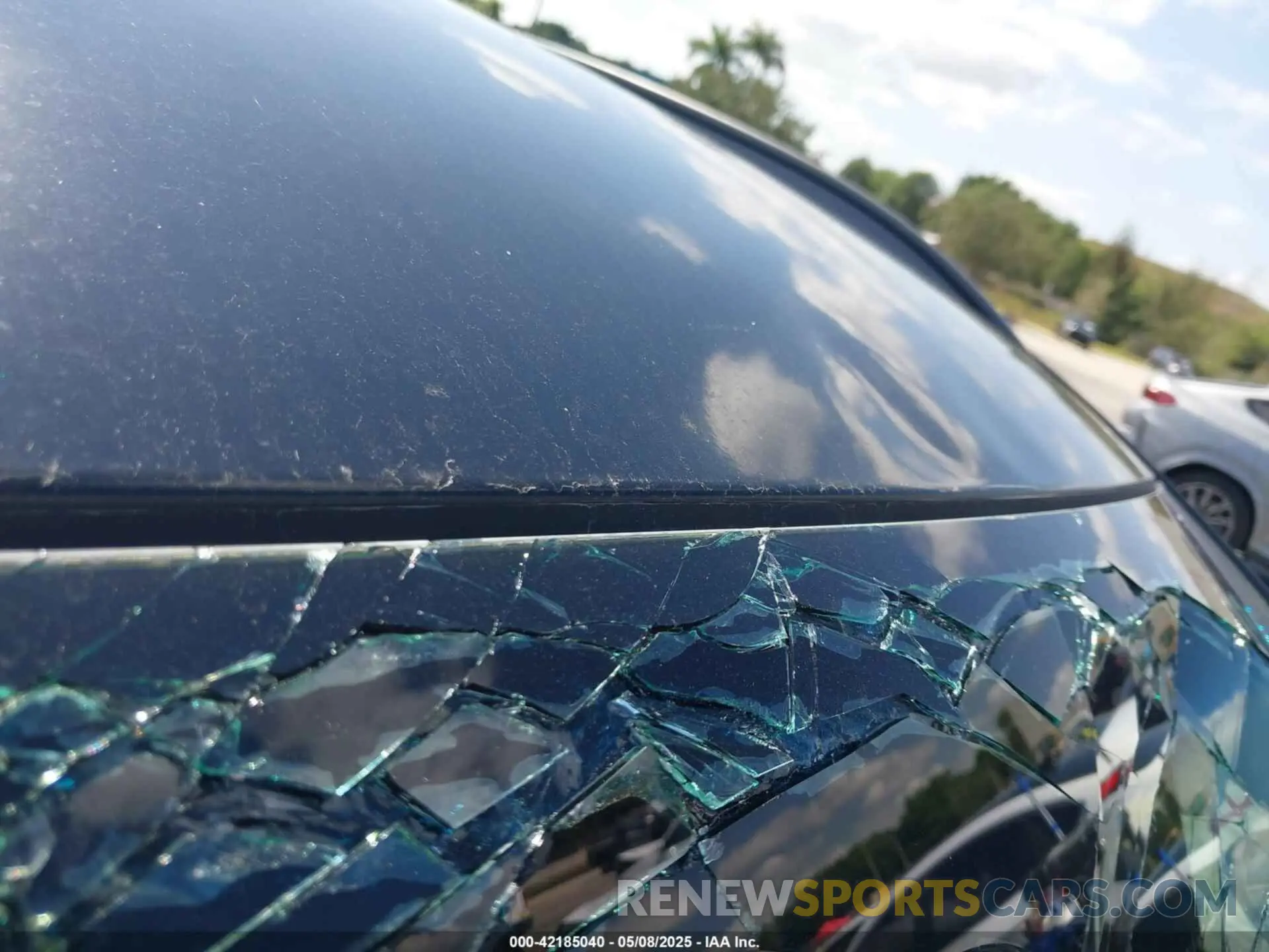 21 Photograph of a damaged car KM8K6CAB3NU918555 HYUNDAI KONA 2022
