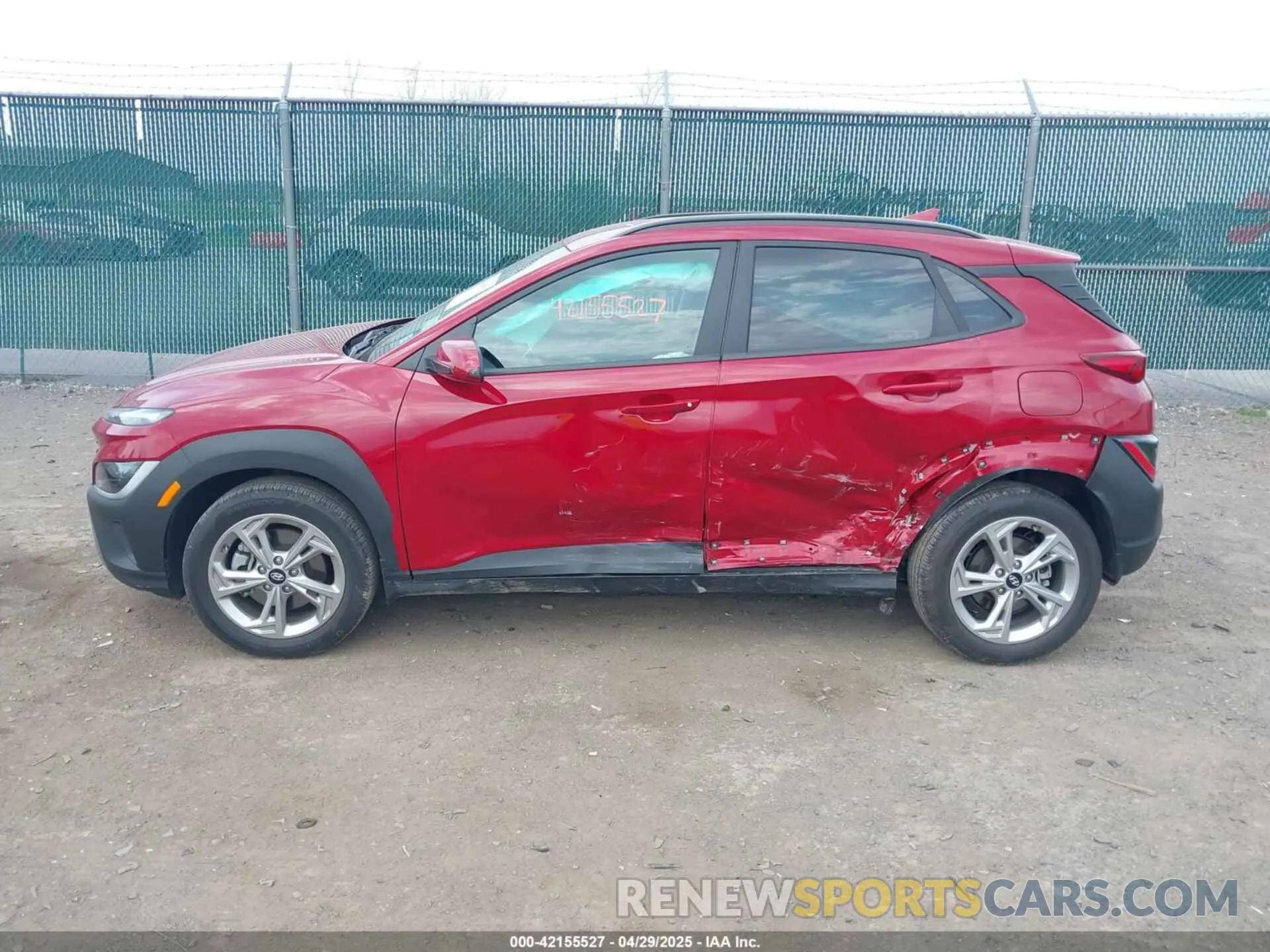 14 Photograph of a damaged car KM8K6CAB4NU924607 HYUNDAI KONA 2022