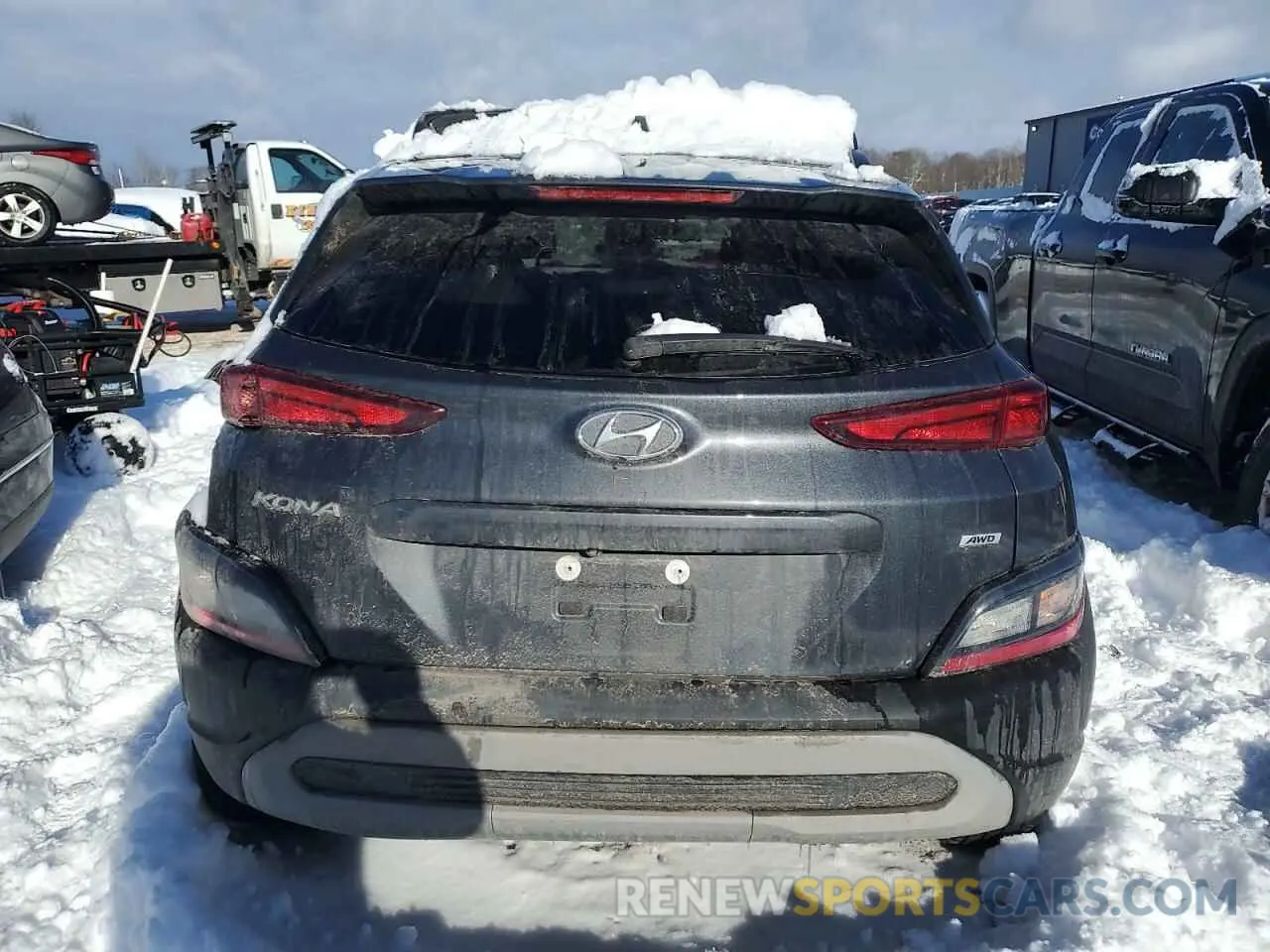 6 Photograph of a damaged car KM8K6CAB5NU821034 HYUNDAI KONA 2022