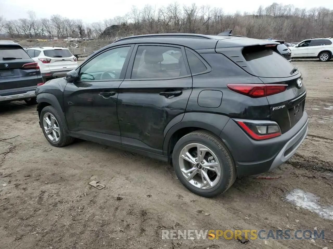 2 Photograph of a damaged car KM8K6CAB5NU838111 HYUNDAI KONA 2022