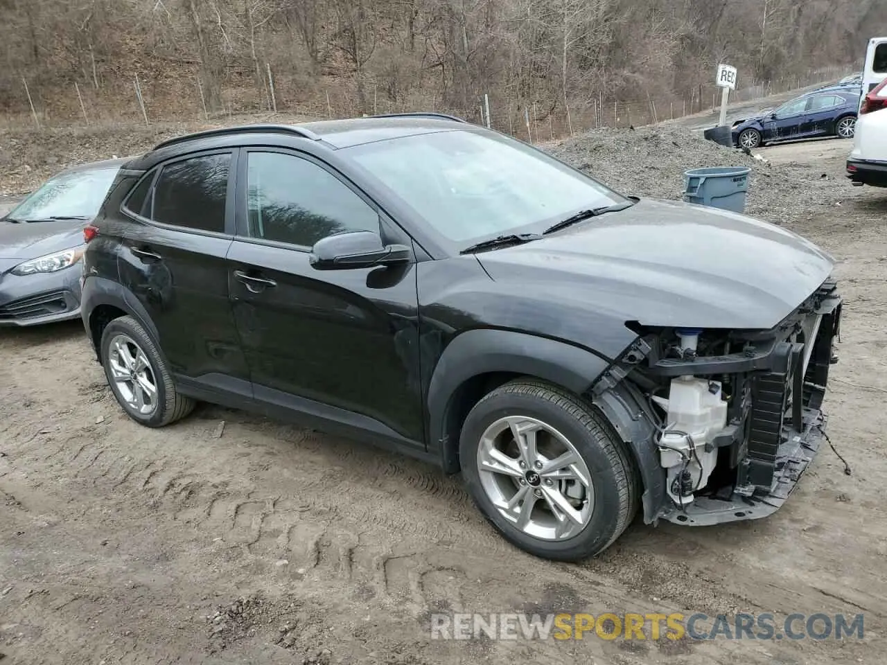 4 Photograph of a damaged car KM8K6CAB5NU838111 HYUNDAI KONA 2022