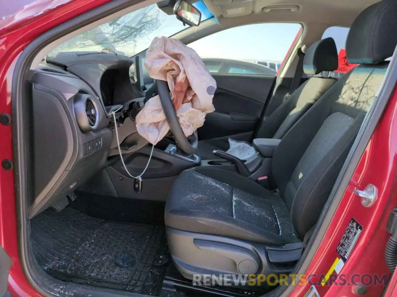 7 Photograph of a damaged car KM8K6CAB5NU889463 HYUNDAI KONA 2022