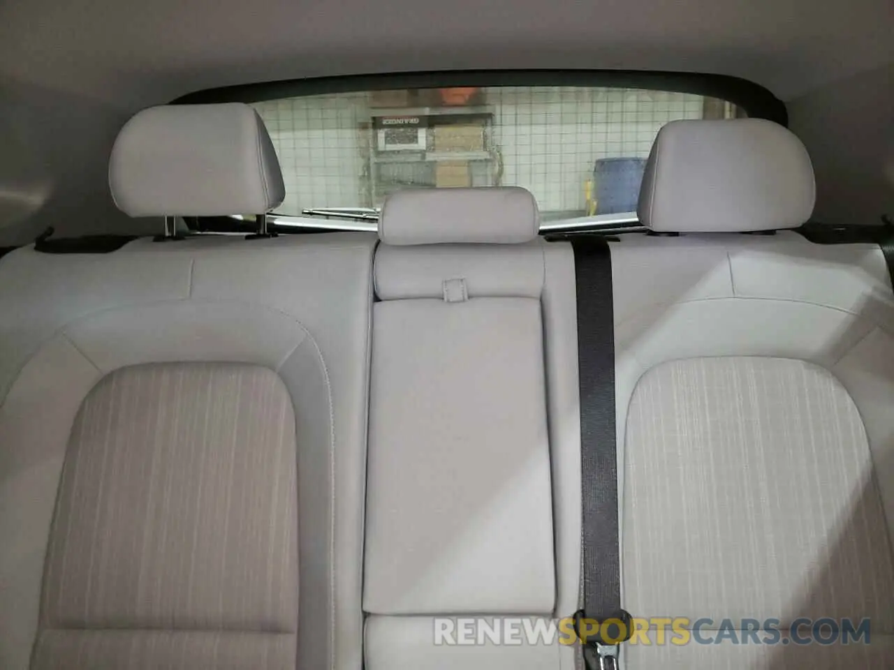 10 Photograph of a damaged car KM8K6CAB6NU826291 HYUNDAI KONA 2022