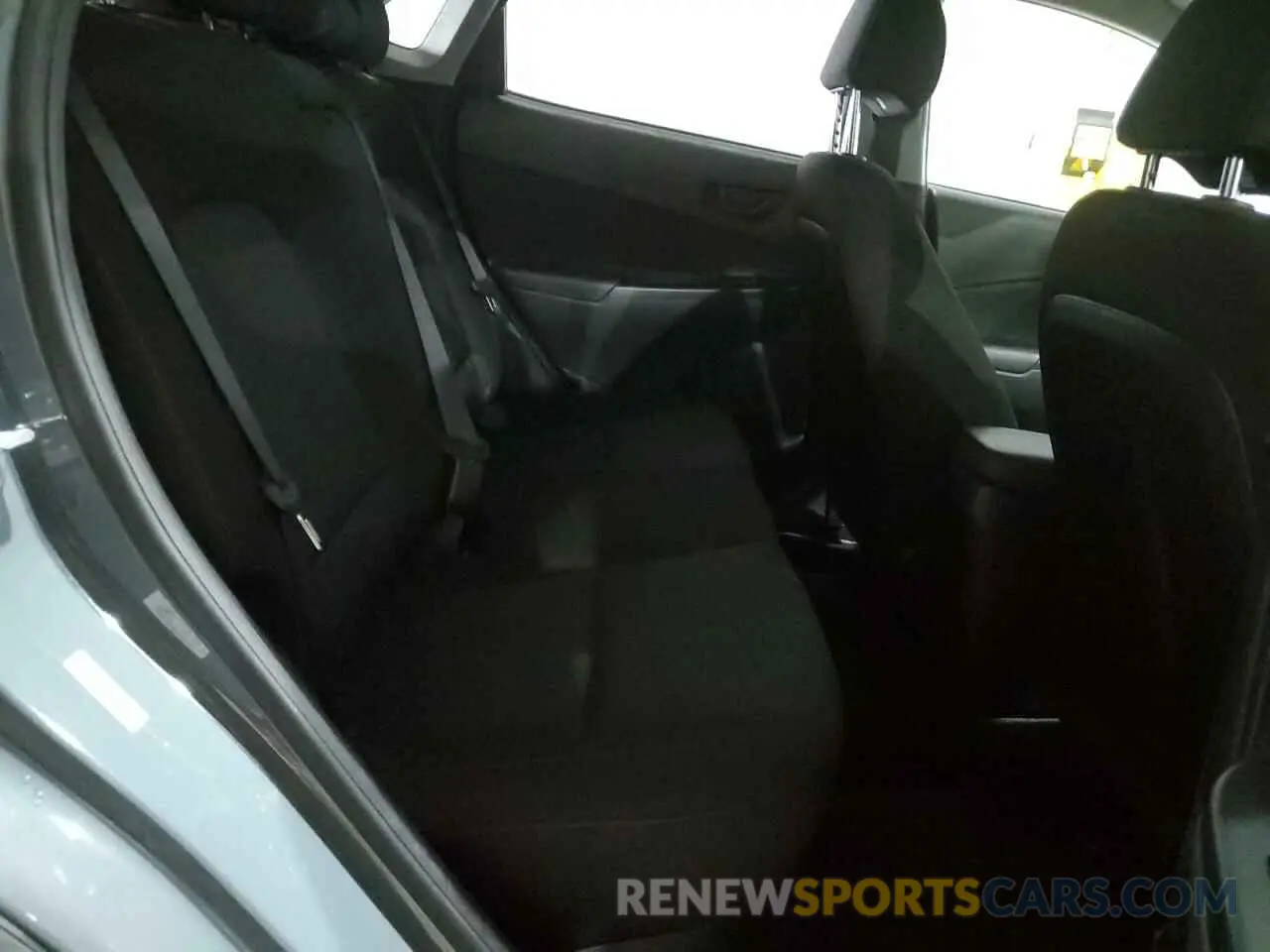 10 Photograph of a damaged car KM8K6CAB6NU828820 HYUNDAI KONA 2022
