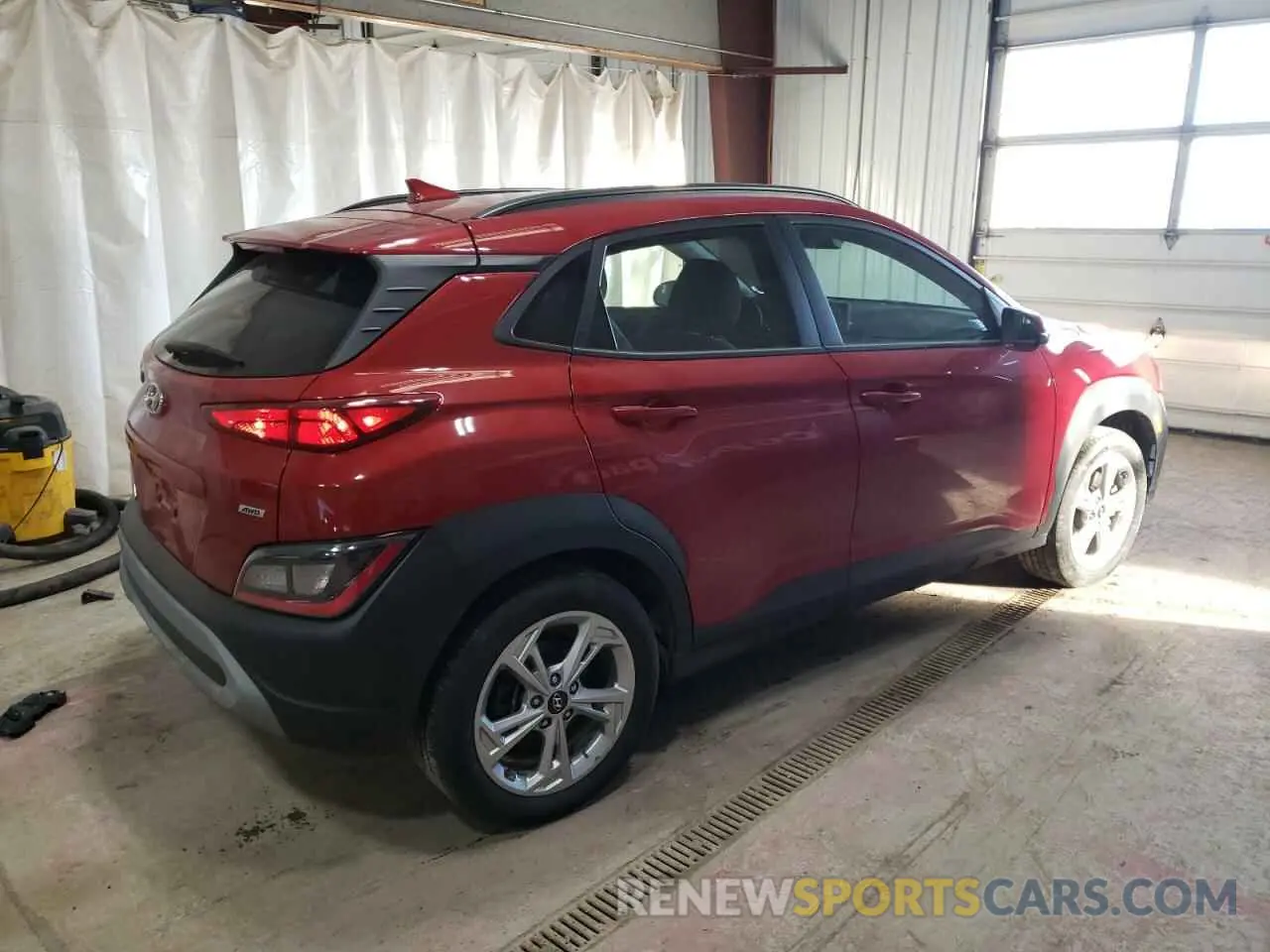 3 Photograph of a damaged car KM8K6CAB6NU891223 HYUNDAI KONA 2022