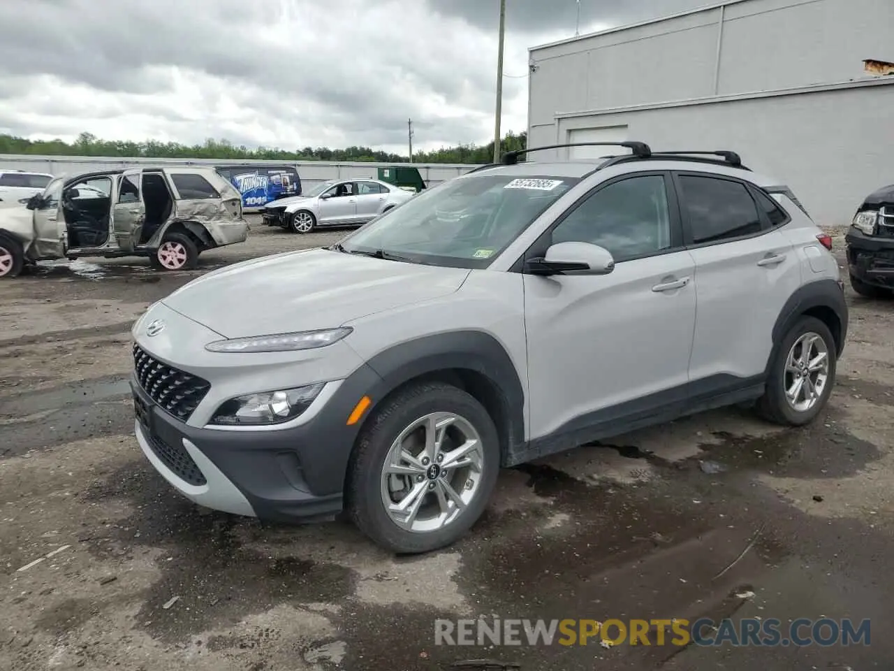 1 Photograph of a damaged car KM8K6CAB7NU913097 HYUNDAI KONA 2022